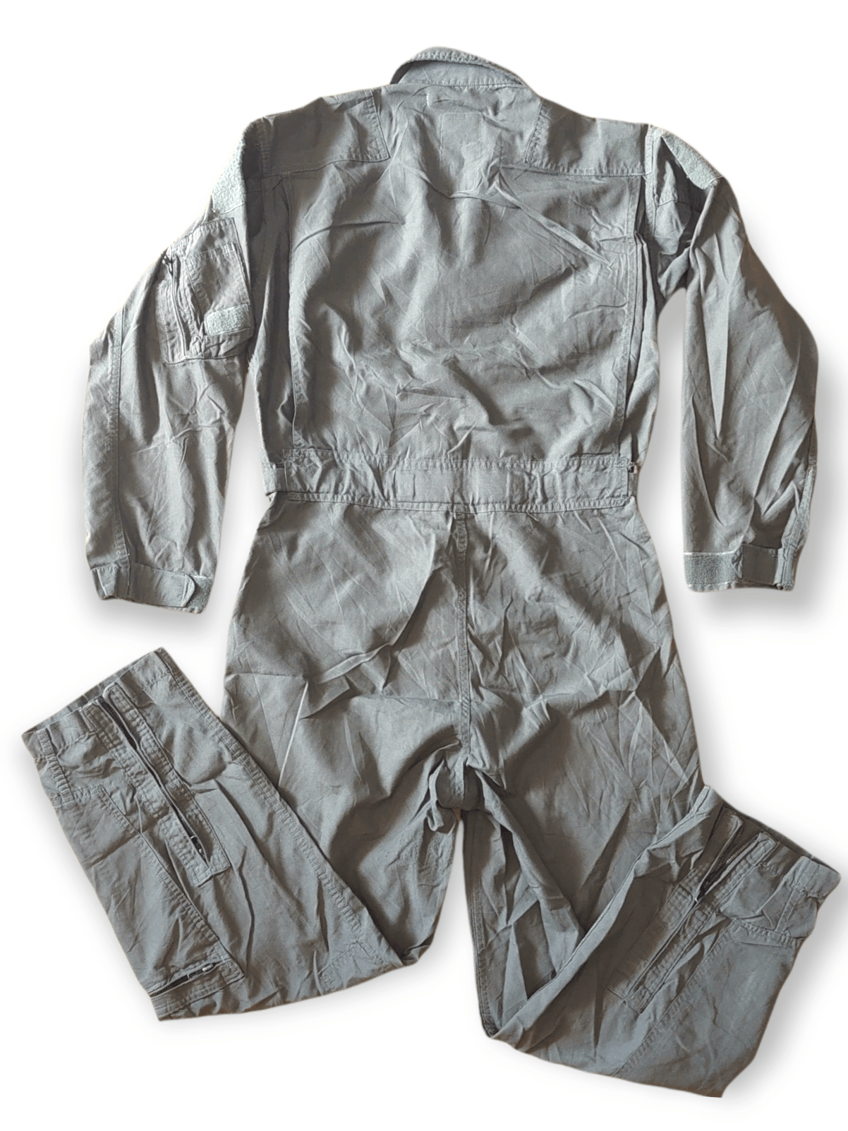 Vintage VINTAGE OVERALLS MILITARY ARMY WITH SHOULDER PATCHES RARE Size US 38 / EU 54 - 12 Thumbnail
