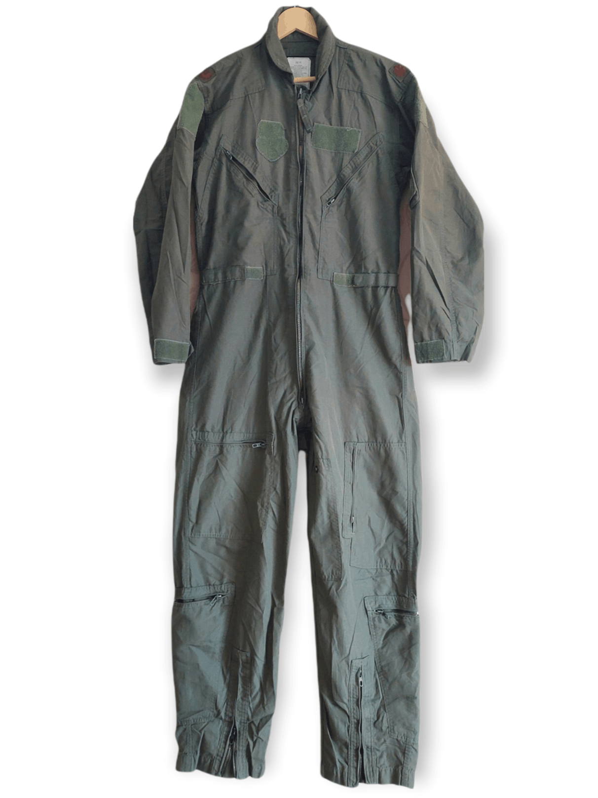 Vintage VINTAGE OVERALLS MILITARY ARMY WITH SHOULDER PATCHES RARE Size US 38 / EU 54 - 2 Thumbnail