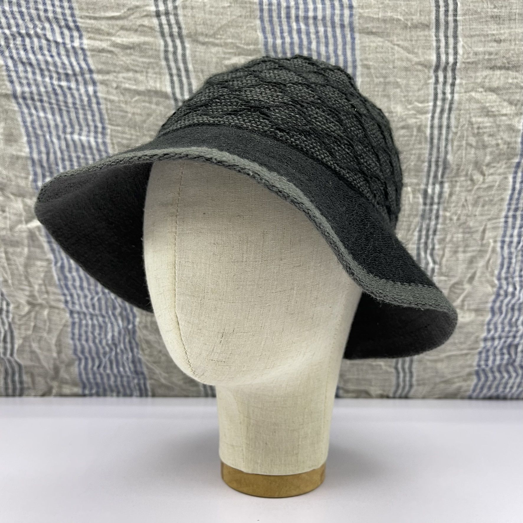Other Unknown Knitted Nice Design Bucket Hats- BH3257 Size ONE SIZE - 1 Thumbnail