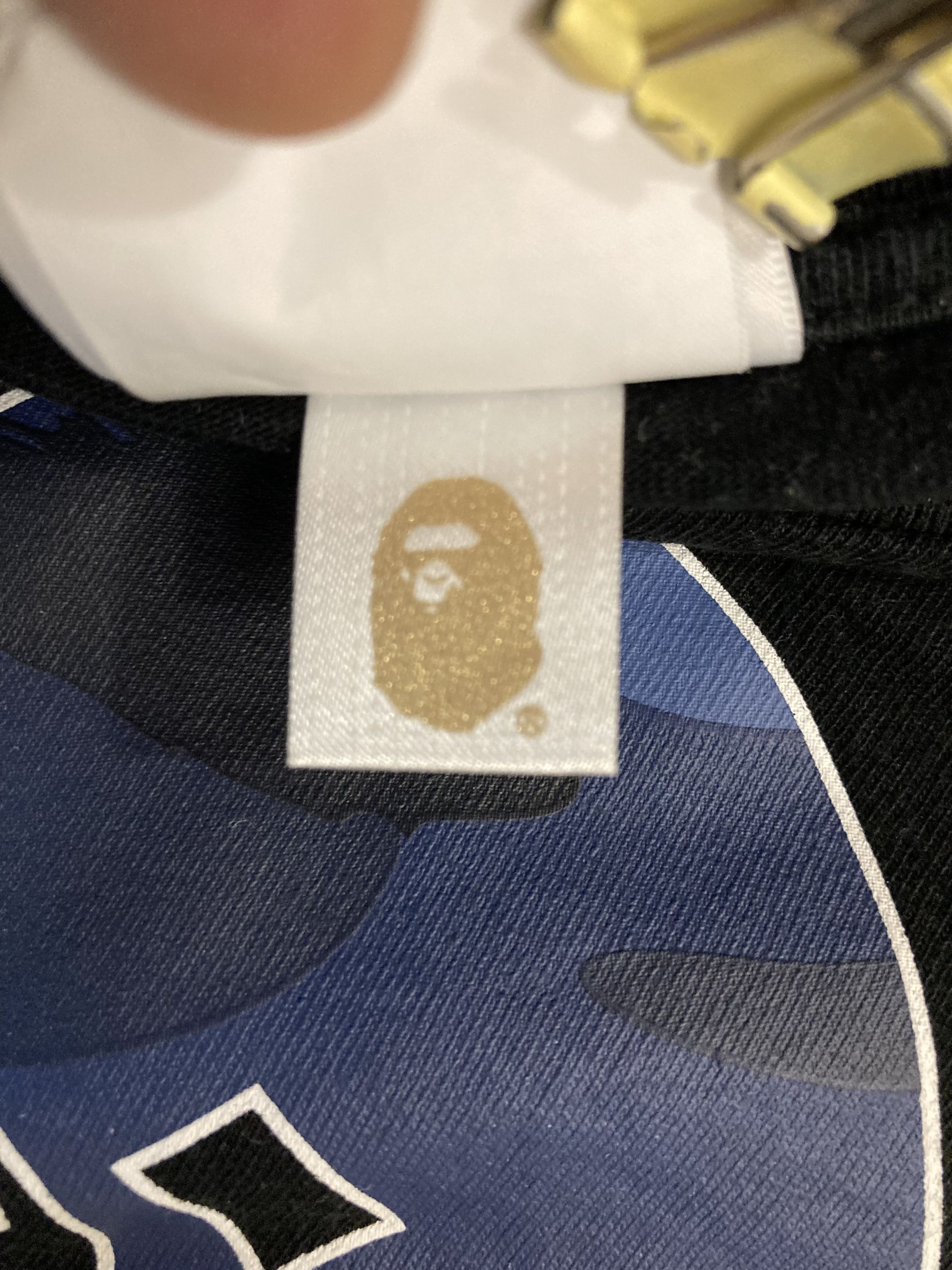 Bape COLOR CAMO KATAKANA BIG APE HEAD TEE Size S / US 4 / IT 40 - 9 Thumbnail