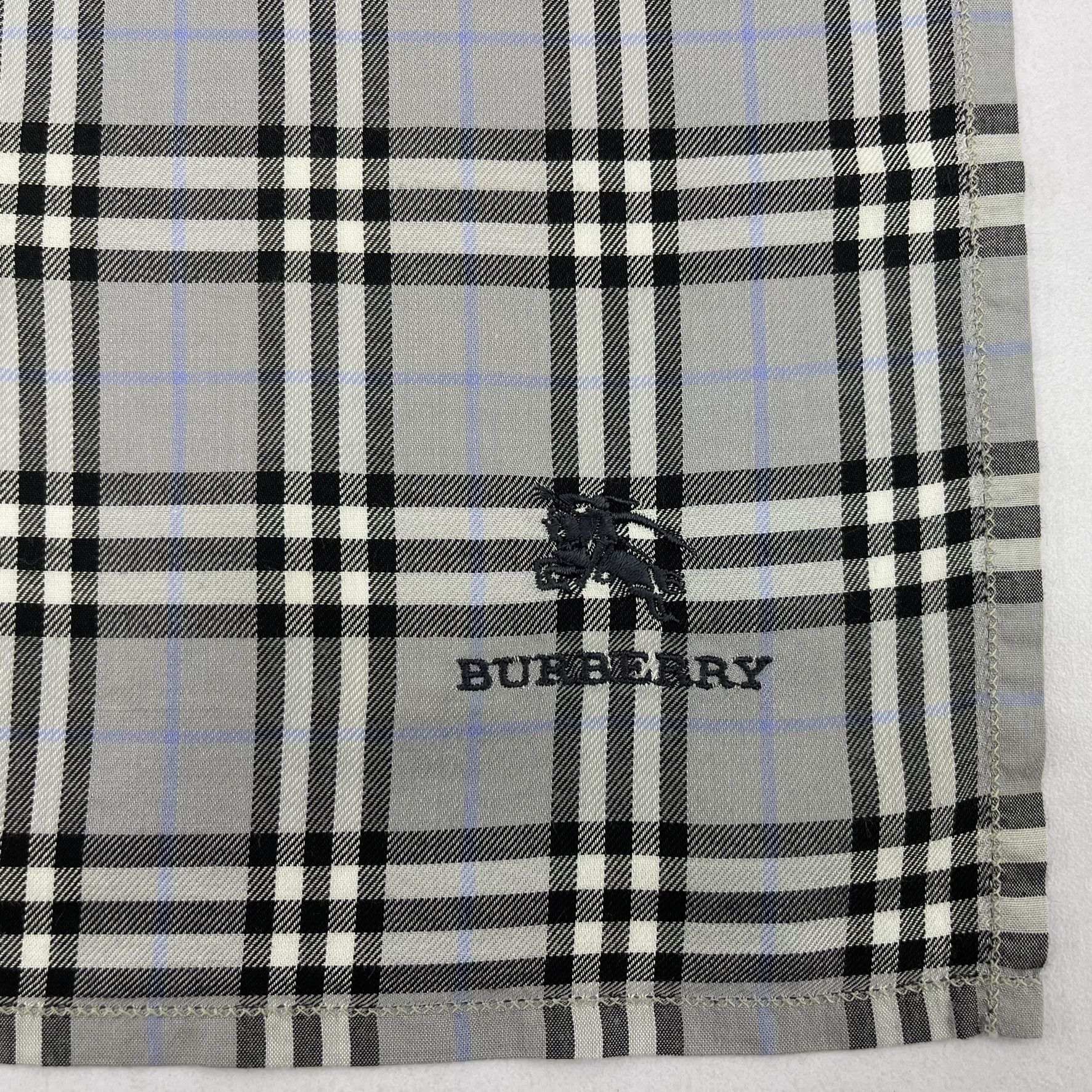 Burberry Burberrys Headscarf/Handkerchief/Neckerchief-4099 Size ONE SIZE - 8 Thumbnail