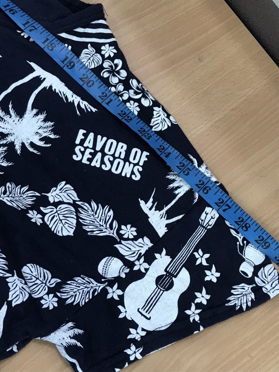Vintage Favour Of Seasons Surf Style T Shirt Size US L / EU 52-54 / 3 - 13 Thumbnail