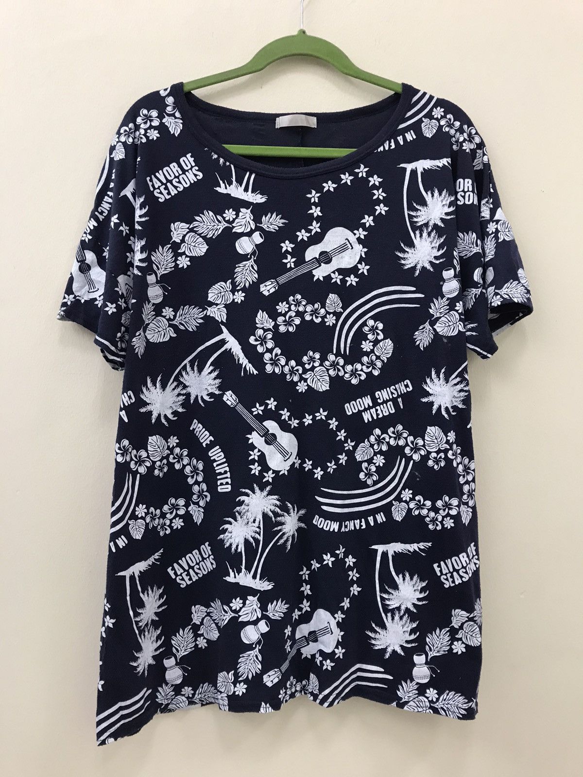 Vintage Favour Of Seasons Surf Style T Shirt Size US L / EU 52-54 / 3 - 2 Thumbnail