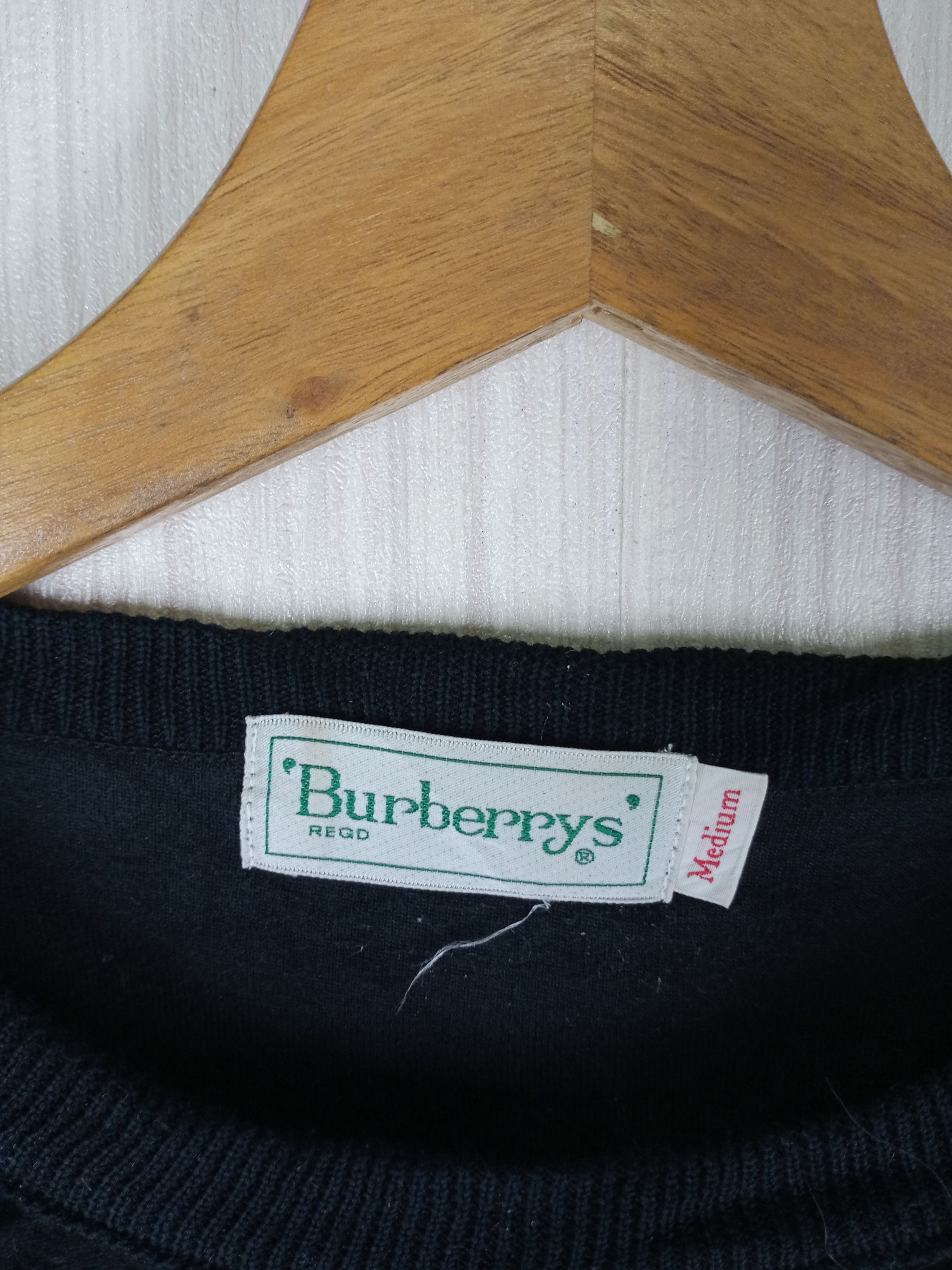 Burberry Vintage Burberrys Velvet Embroidered Logo Black Sweatshirt Size US M / EU 48-50 / 2 - 3 Thumbnail