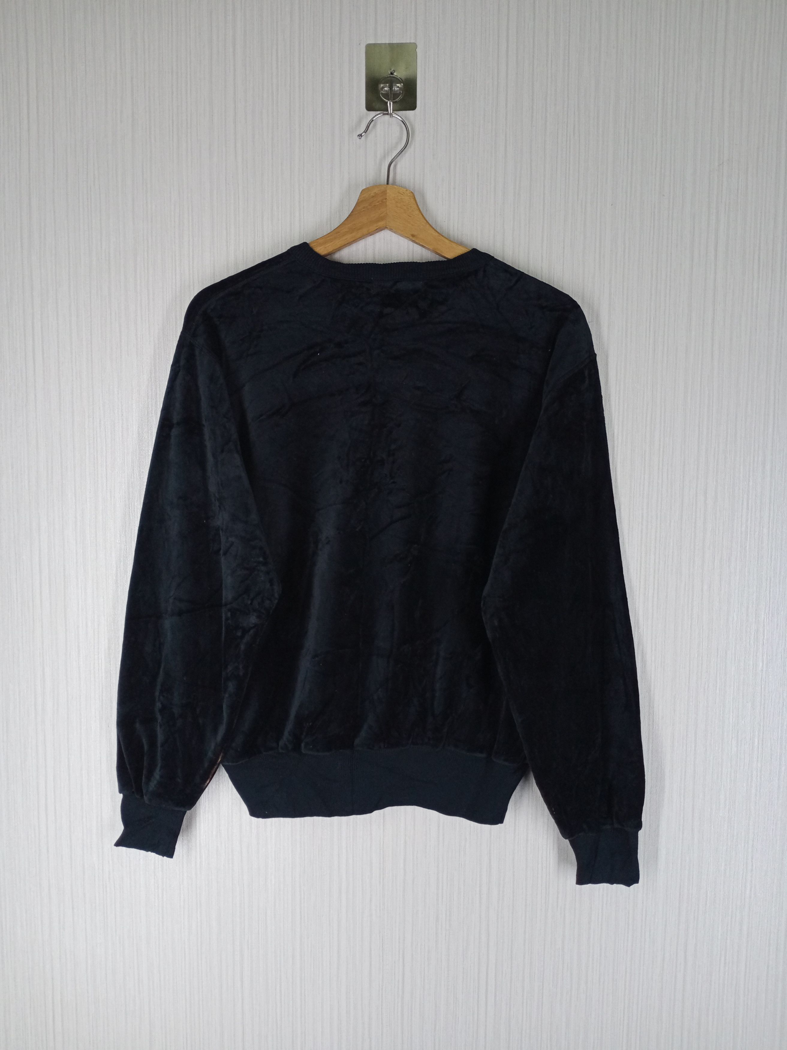 Burberry Vintage Burberrys Velvet Embroidered Logo Black Sweatshirt Size US M / EU 48-50 / 2 - 7 Thumbnail