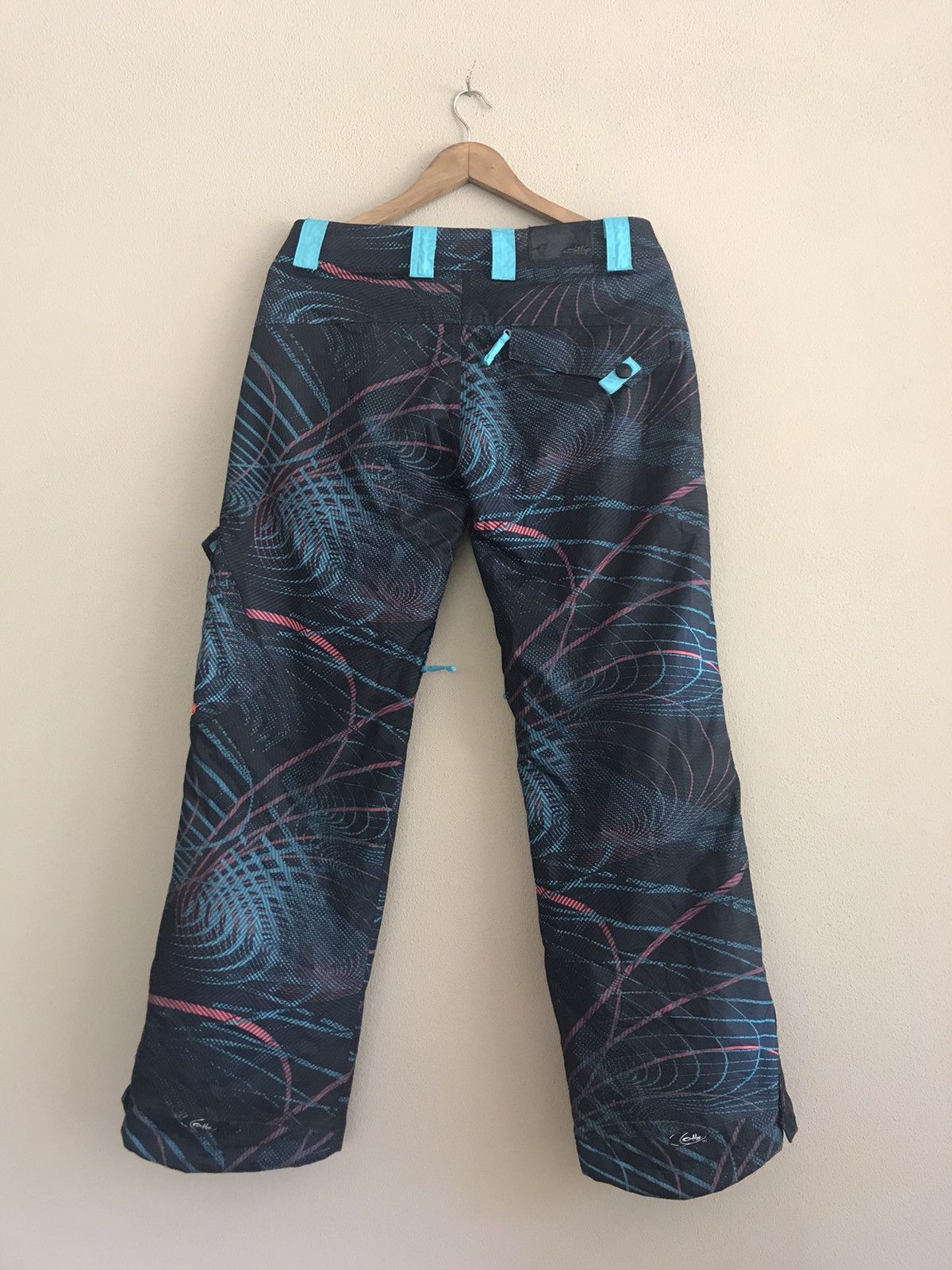 Oakley thinsulate insulation snowboard pants
