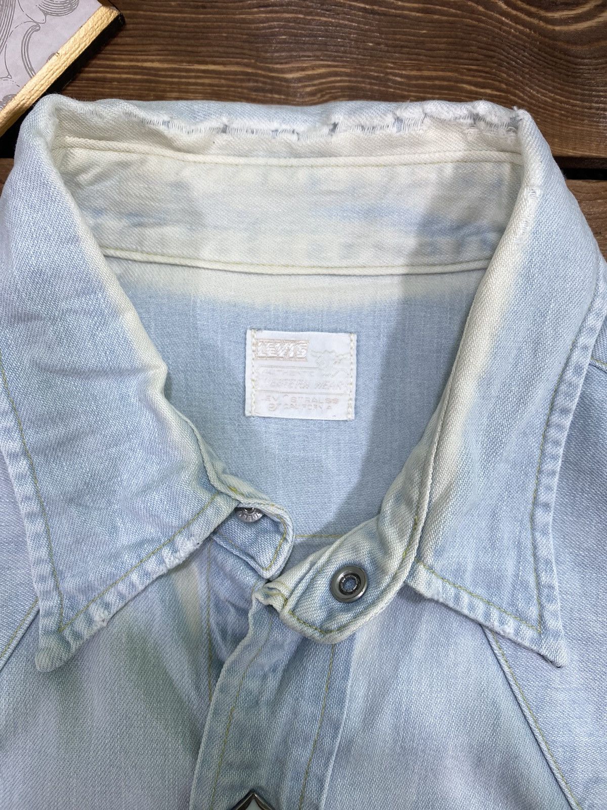 Levi's × Levi's Vintage Clothing × Vintage Vintage Levis Big E Stone Button Faded Style Size M Size US M / EU 48-50 / 2 - 8 Thumbnail
