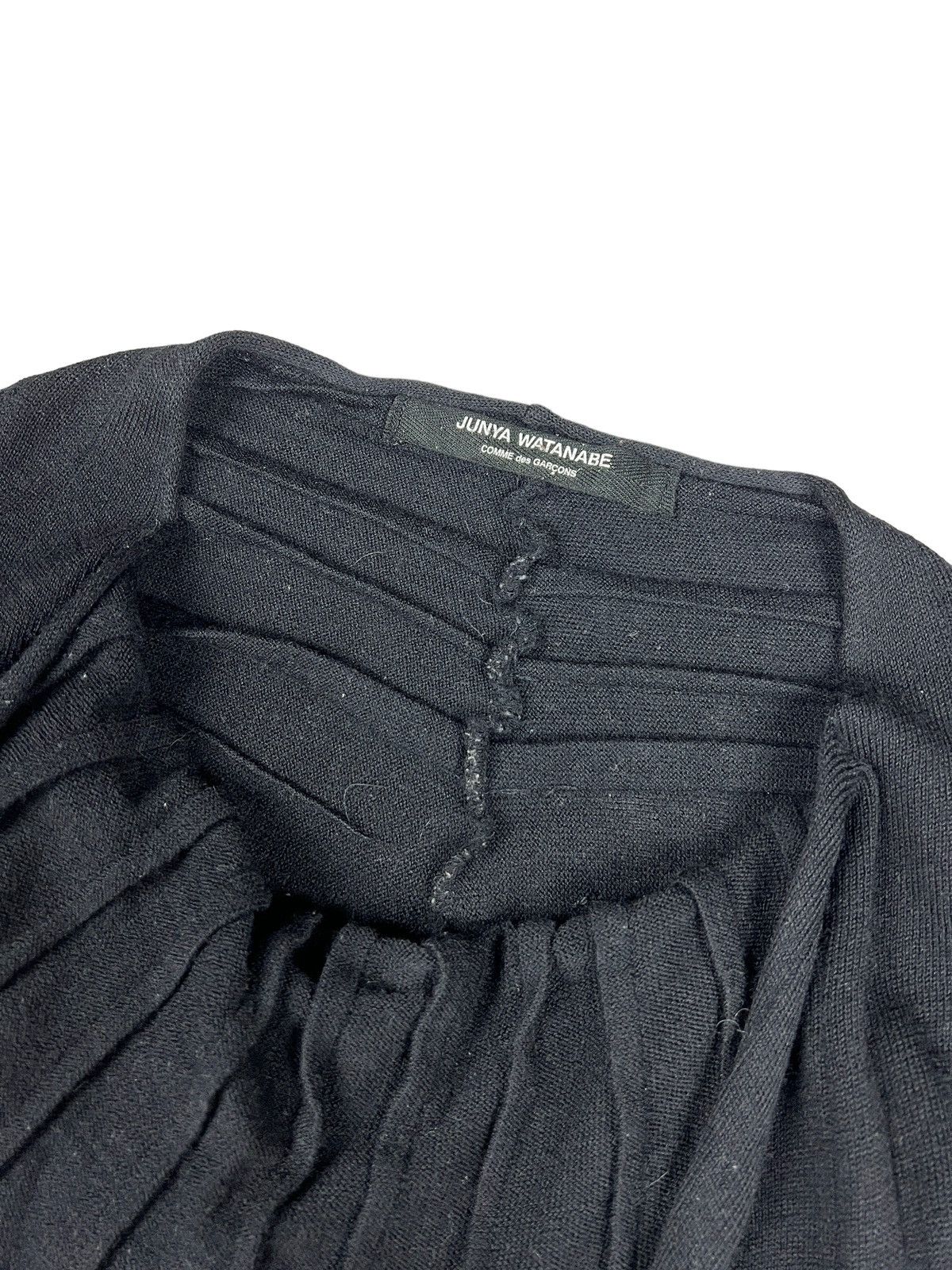 Junya Watanabe RARE AW96 Junya Watanabe CDG Deconstructed Wool Tops Size S / US 4 / IT 40 - 5 Thumbnail