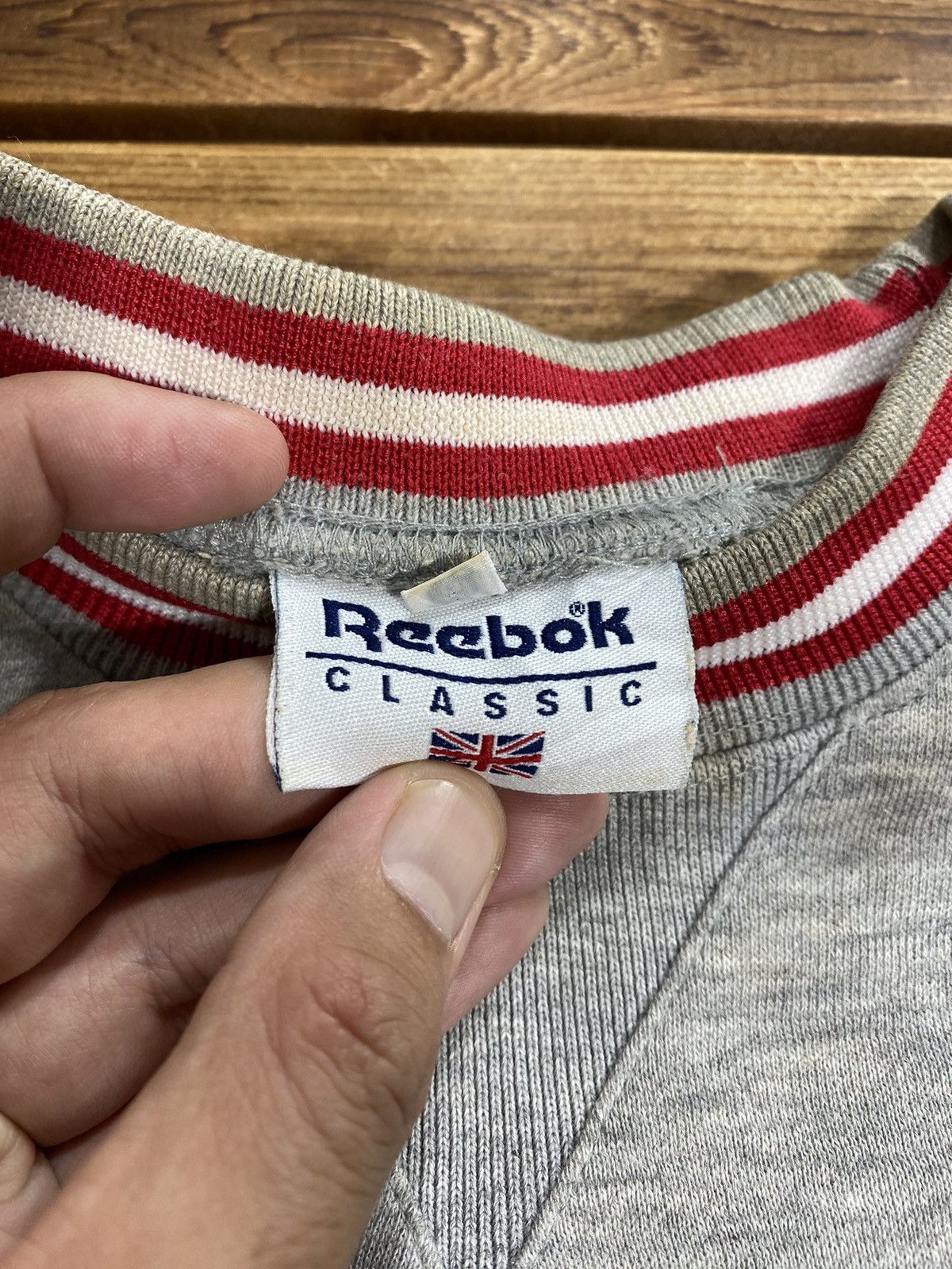 Reebok × Vintage Vintage Reebok Crop Kid Size Big Logo Sweatshirt Size 160 Size US XS / EU 42 / 0 - 5 Thumbnail