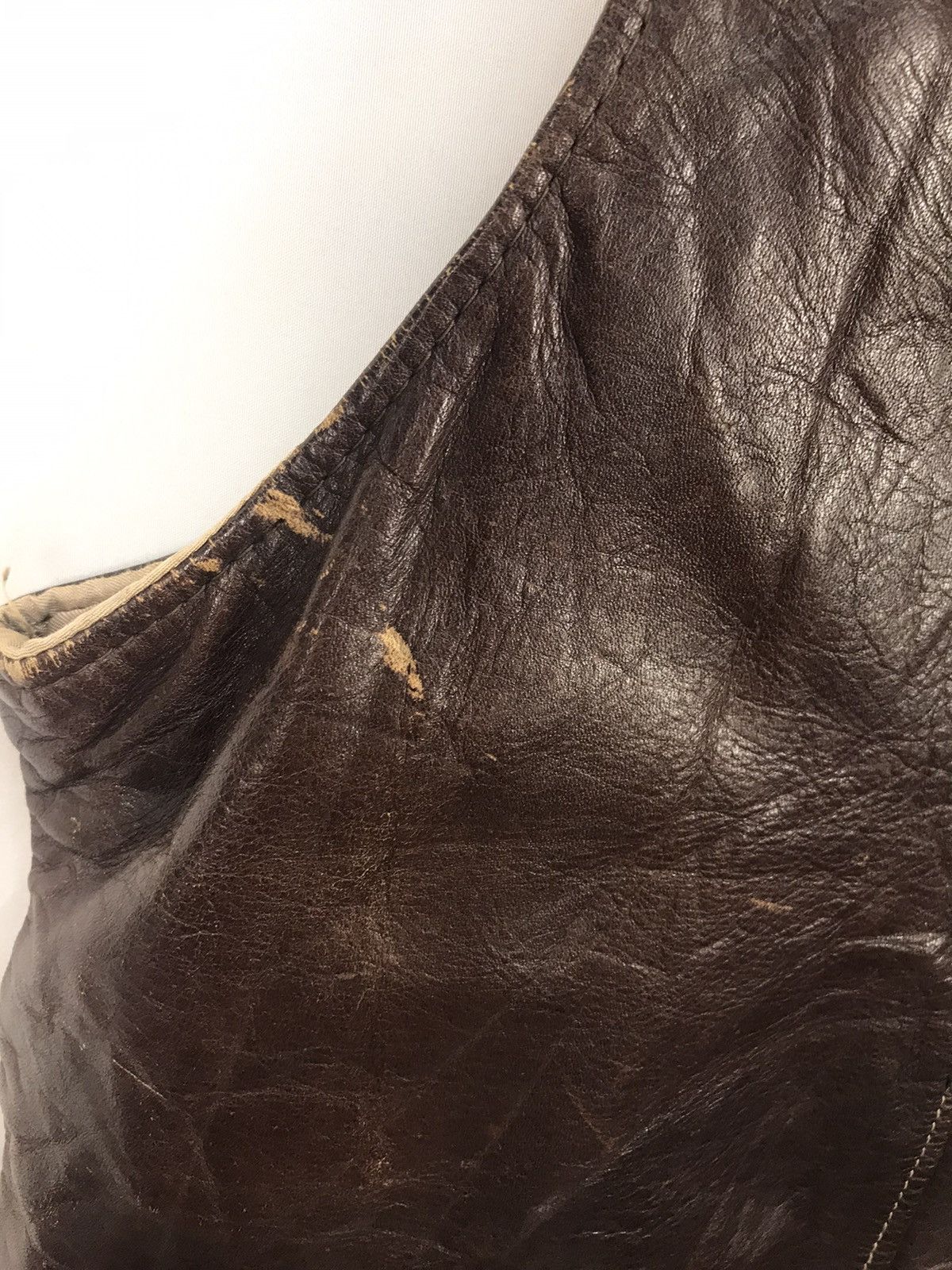 Leather × Schott × Vintage Vintage Schott leather vest distressed Size US S / EU 44-46 / 1 - 6 Thumbnail