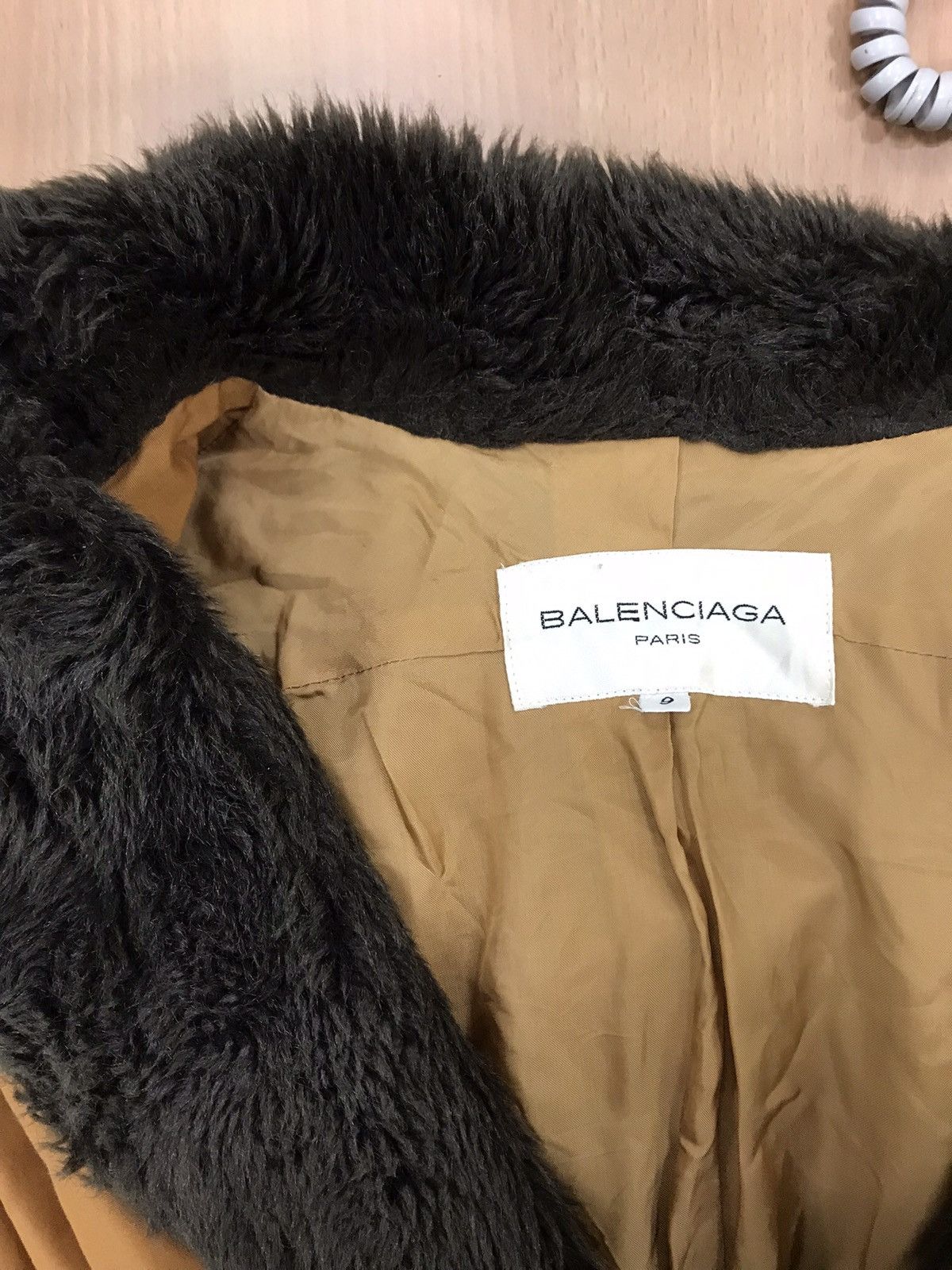 Balenciaga BALENCIAGA Luxury Faux Fur Coat Size XL / US 12-14 / IT 48-50 - 22 Thumbnail