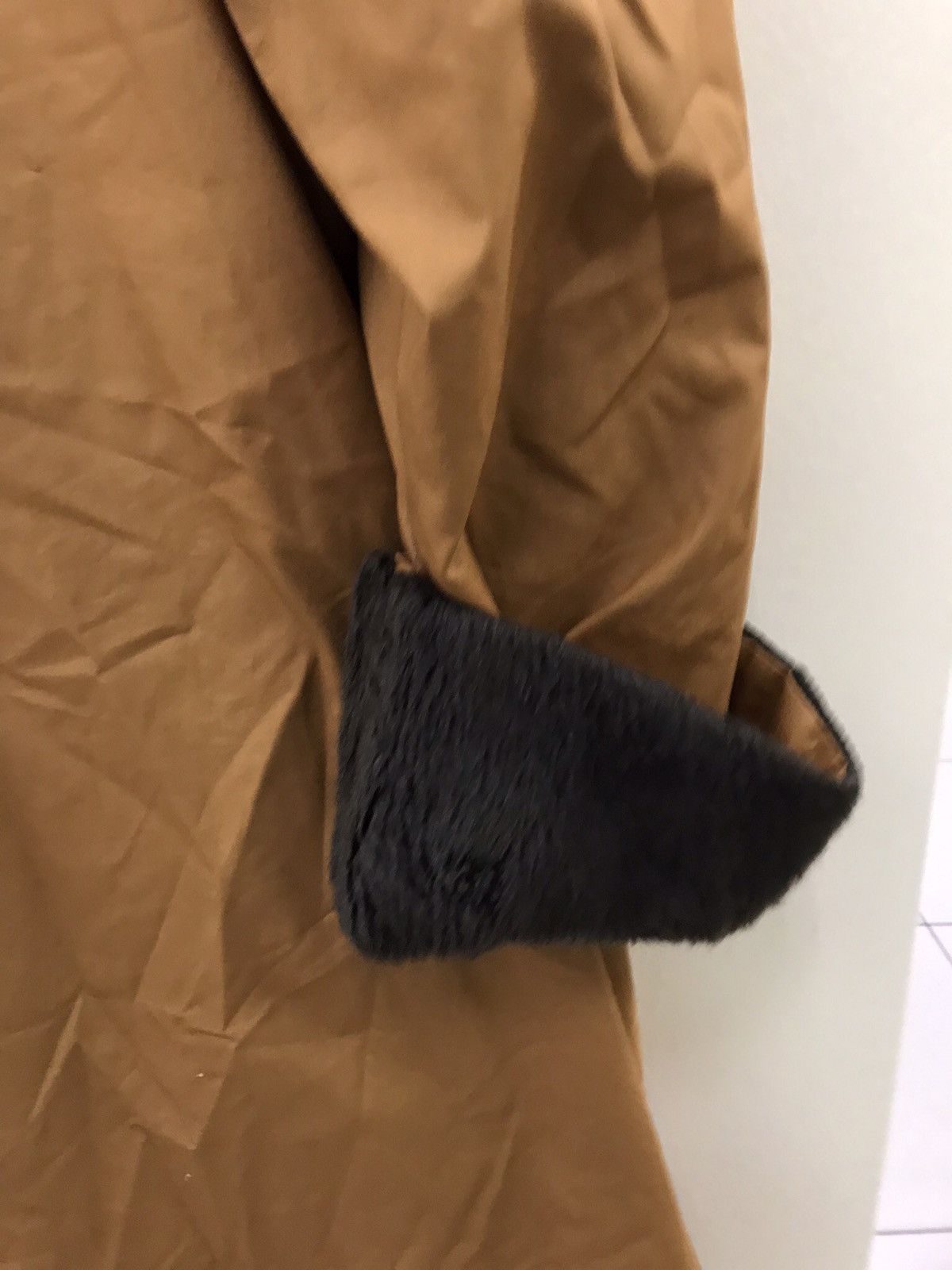 Balenciaga BALENCIAGA Luxury Faux Fur Coat Size XL / US 12-14 / IT 48-50 - 23 Thumbnail