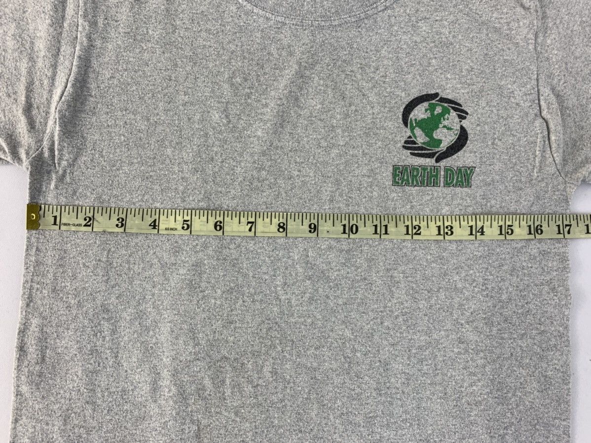 Vintage 90s Boo Weevil Earth Day 50/50 Big Logo Promo Tee Size US S / EU 44-46 / 1 - 7 Thumbnail