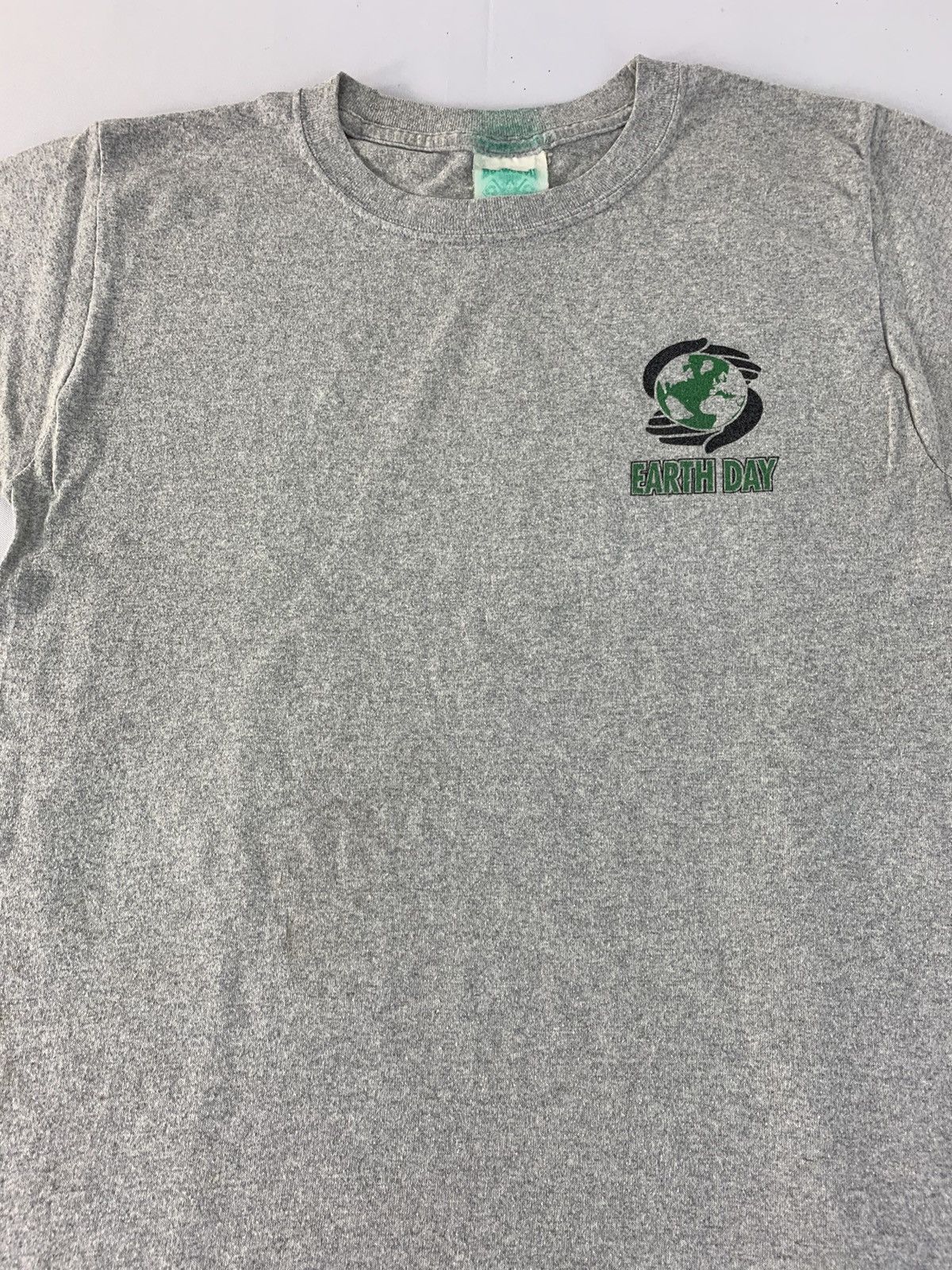 Vintage 90s Boo Weevil Earth Day 50/50 Big Logo Promo Tee Size US S / EU 44-46 / 1 - 4 Thumbnail
