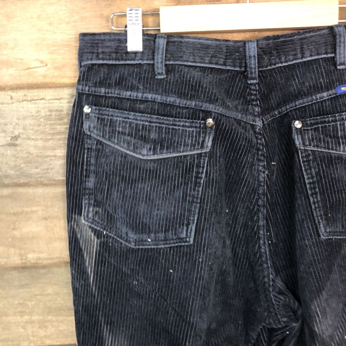 Vintage Wrangler Dark Blue vintage Conduroi Pants #7072 Size US 33 - 10 Thumbnail