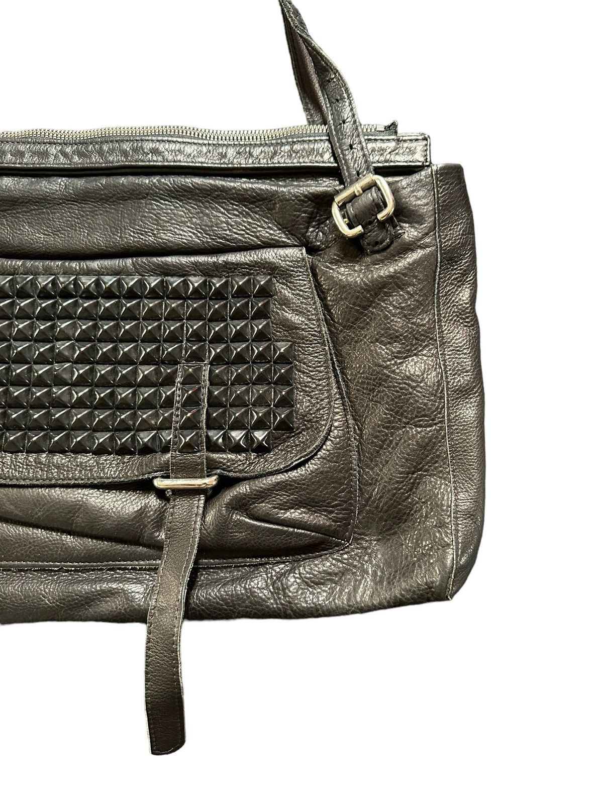 If Six Was Nine KMRII , LGB style studded leather messenger bag Size ONE SIZE - 11 Thumbnail
