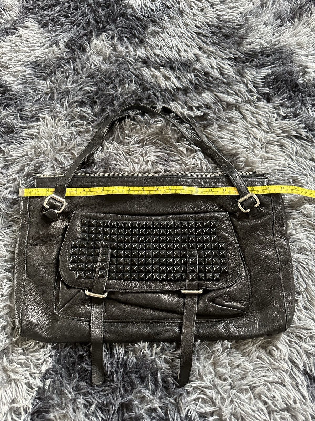 If Six Was Nine KMRII , LGB style studded leather messenger bag Size ONE SIZE - 16 Thumbnail