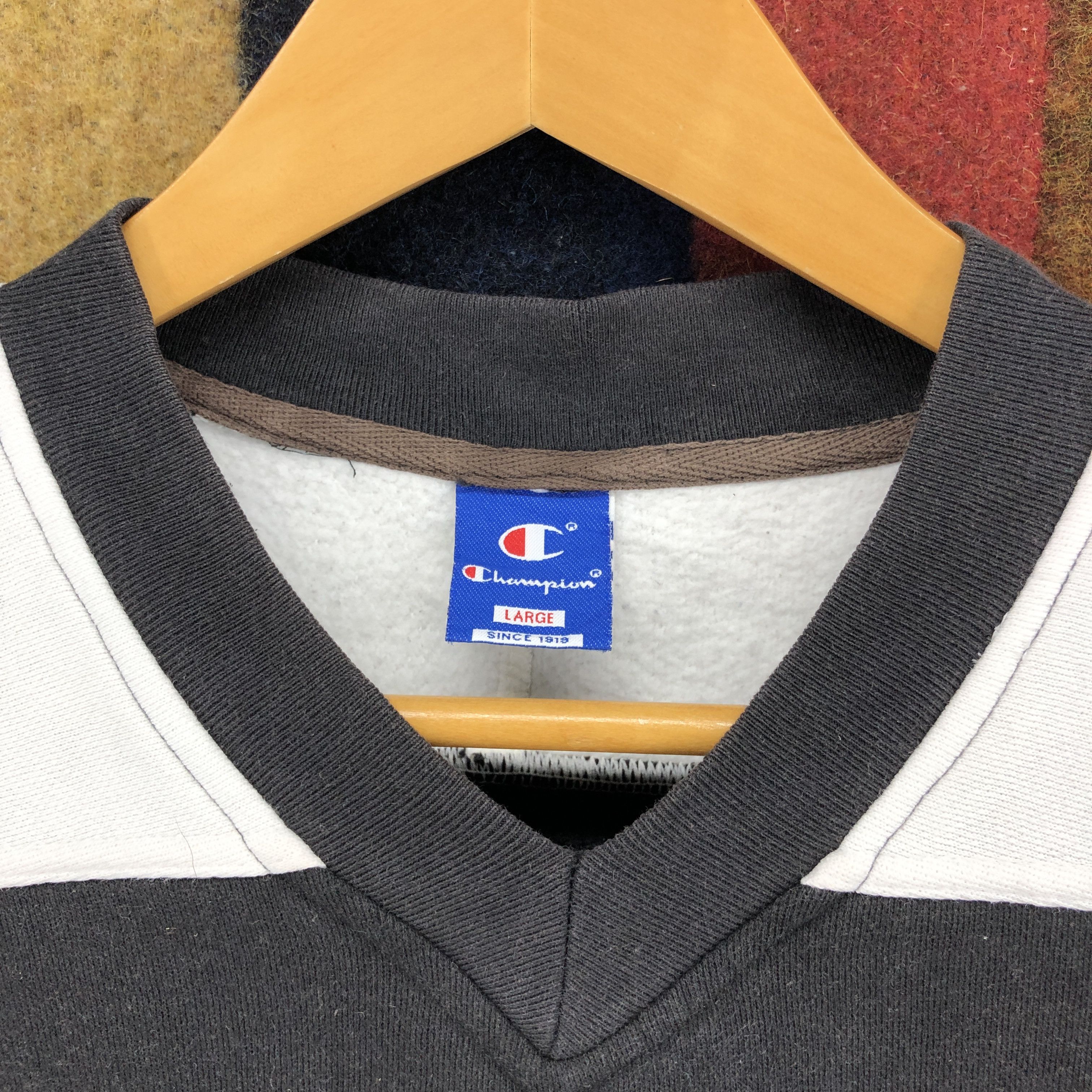 Champion CHAMPION RUGBY USA ATHLETIC V Neck Sweatshirt #0245/K Size US L / EU 52-54 / 3 - 5 Thumbnail