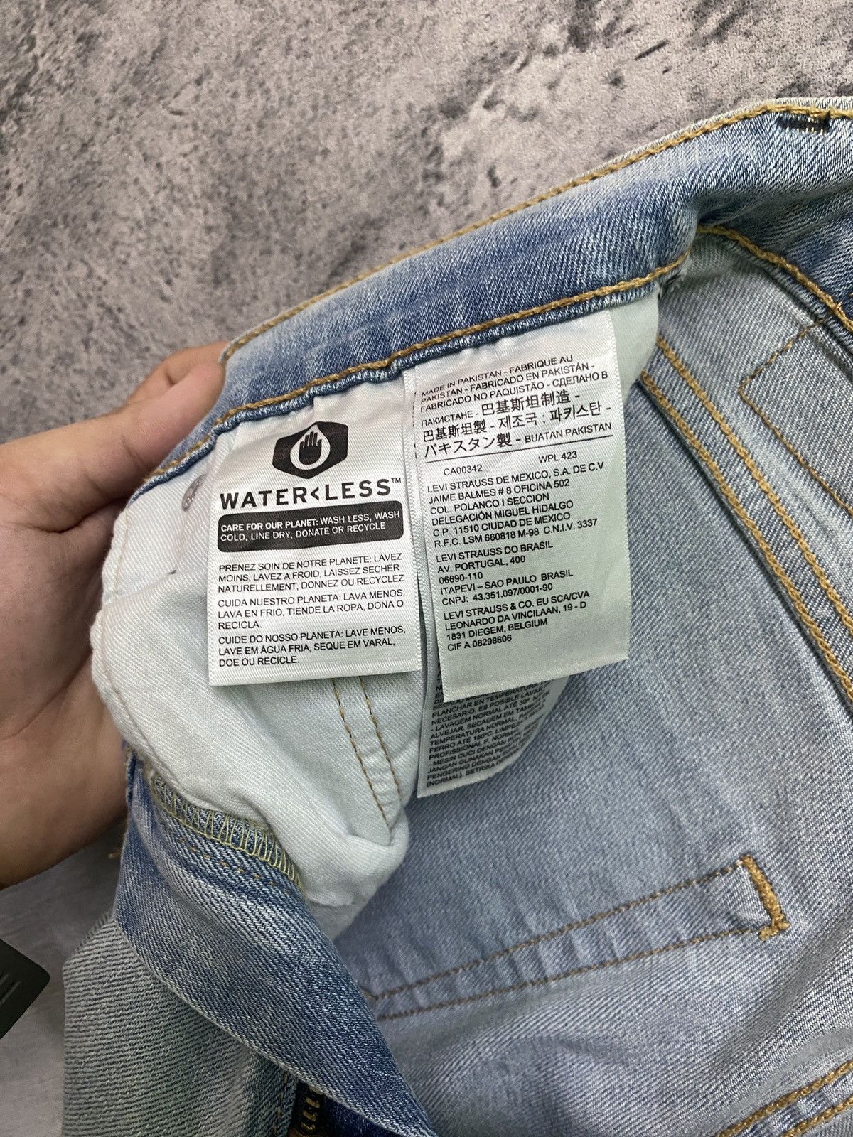 Levi's × Levi's Vintage Clothing × Vintage 🔥Levi's 511 Jeans Light Washed Denim Size US 28 / EU 44 - 13 Thumbnail