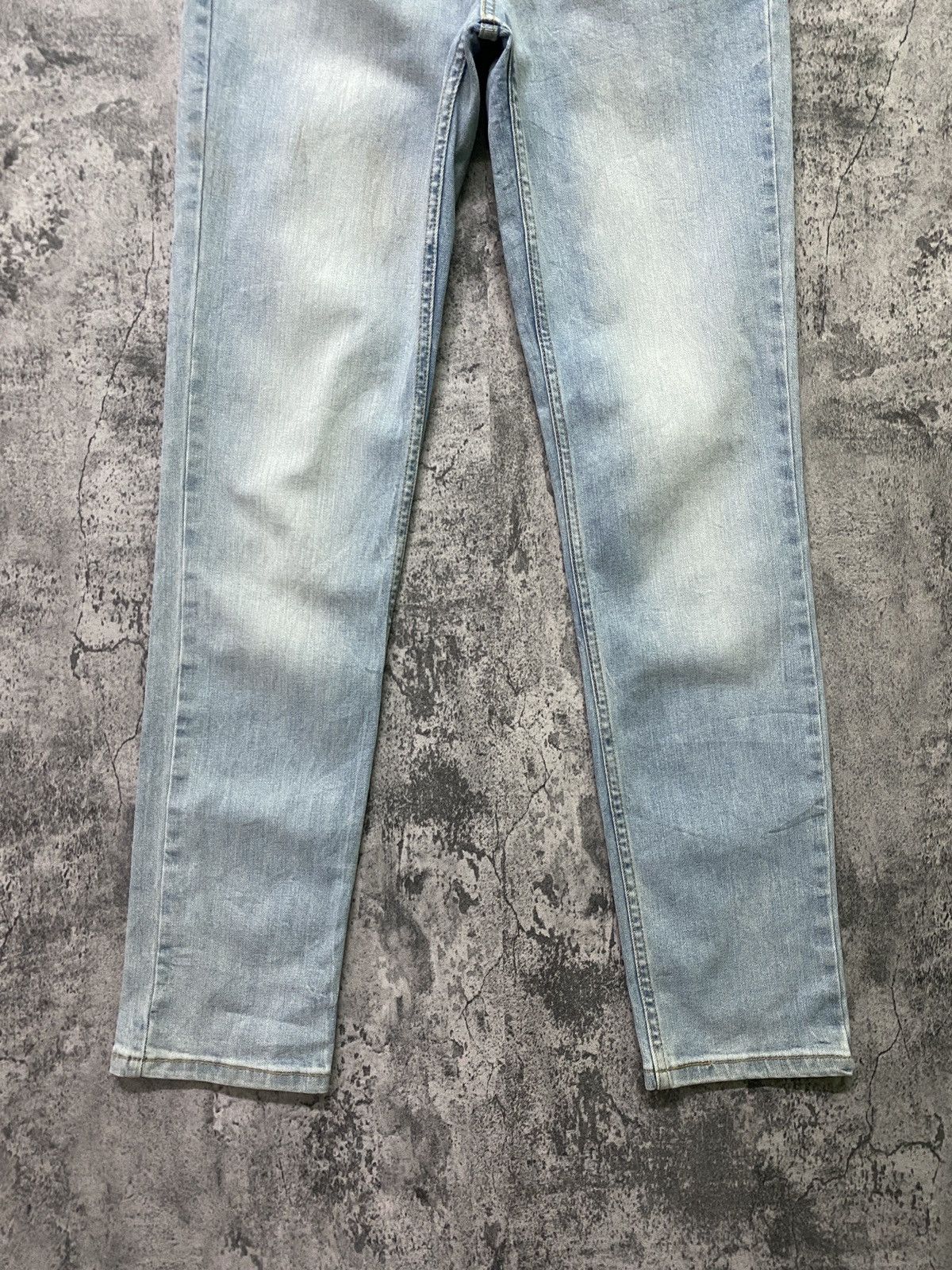 Levi's × Levi's Vintage Clothing × Vintage 🔥Levi's 511 Jeans Light Washed Denim Size US 28 / EU 44 - 4 Thumbnail