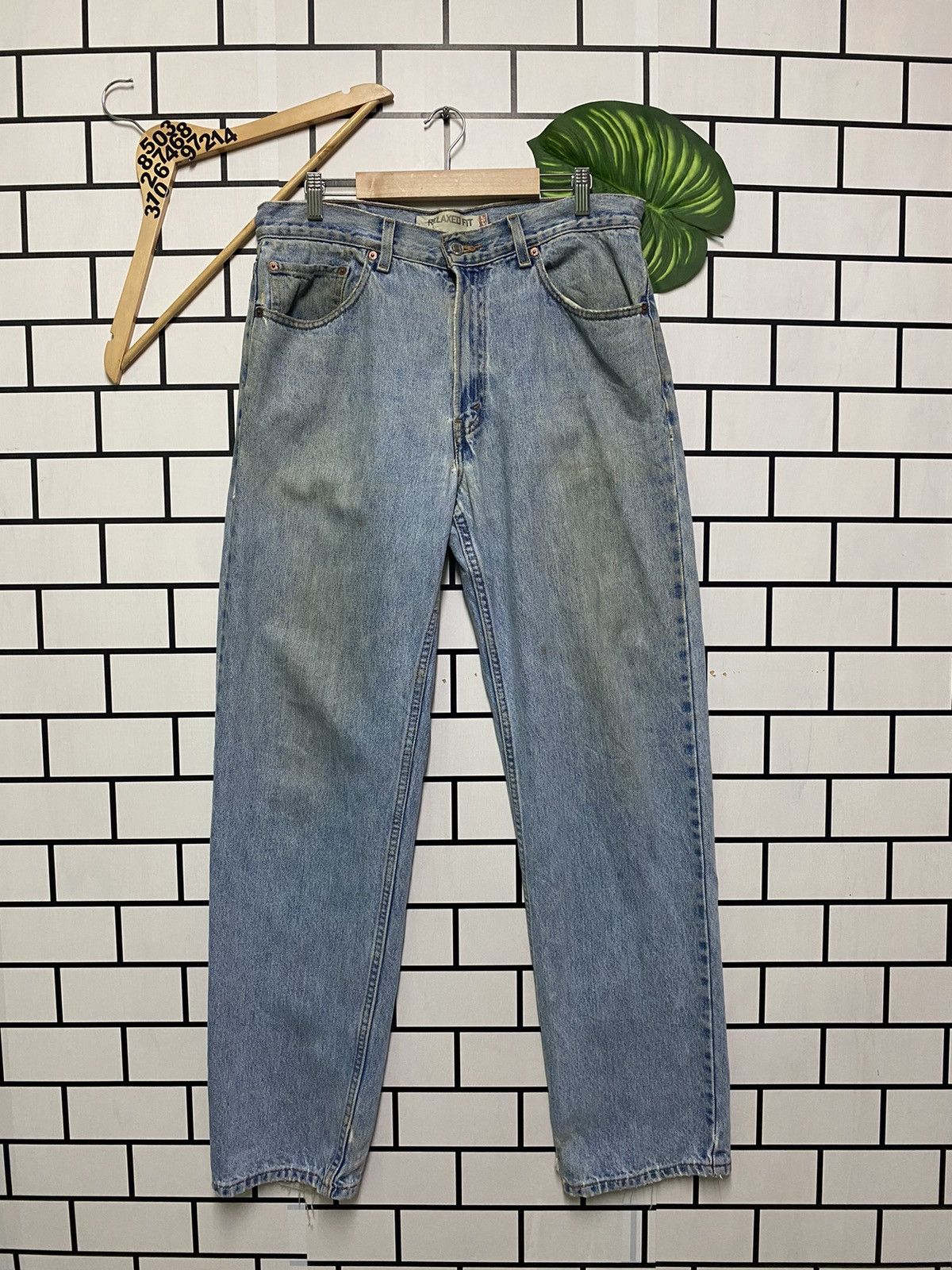 Levi's × Levi's Vintage Clothing × Vintage Vintage Levis 550 Light Wash Dirty Relaxed Fit Jeans-L24 Size US 34 / EU 50 - 1 Thumbnail