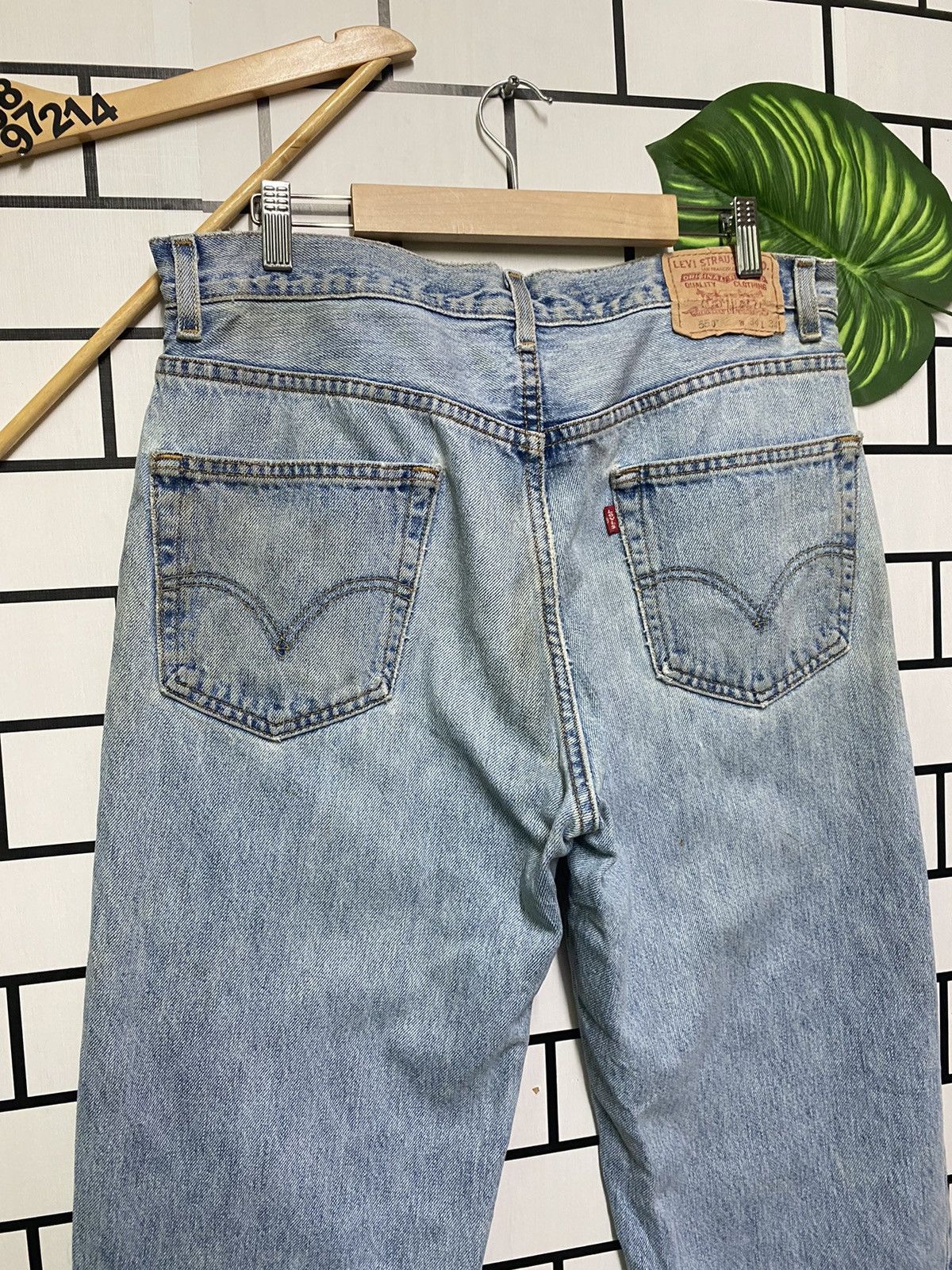 Levi's × Levi's Vintage Clothing × Vintage Vintage Levis 550 Light Wash Dirty Relaxed Fit Jeans-L24 Size US 34 / EU 50 - 14 Thumbnail