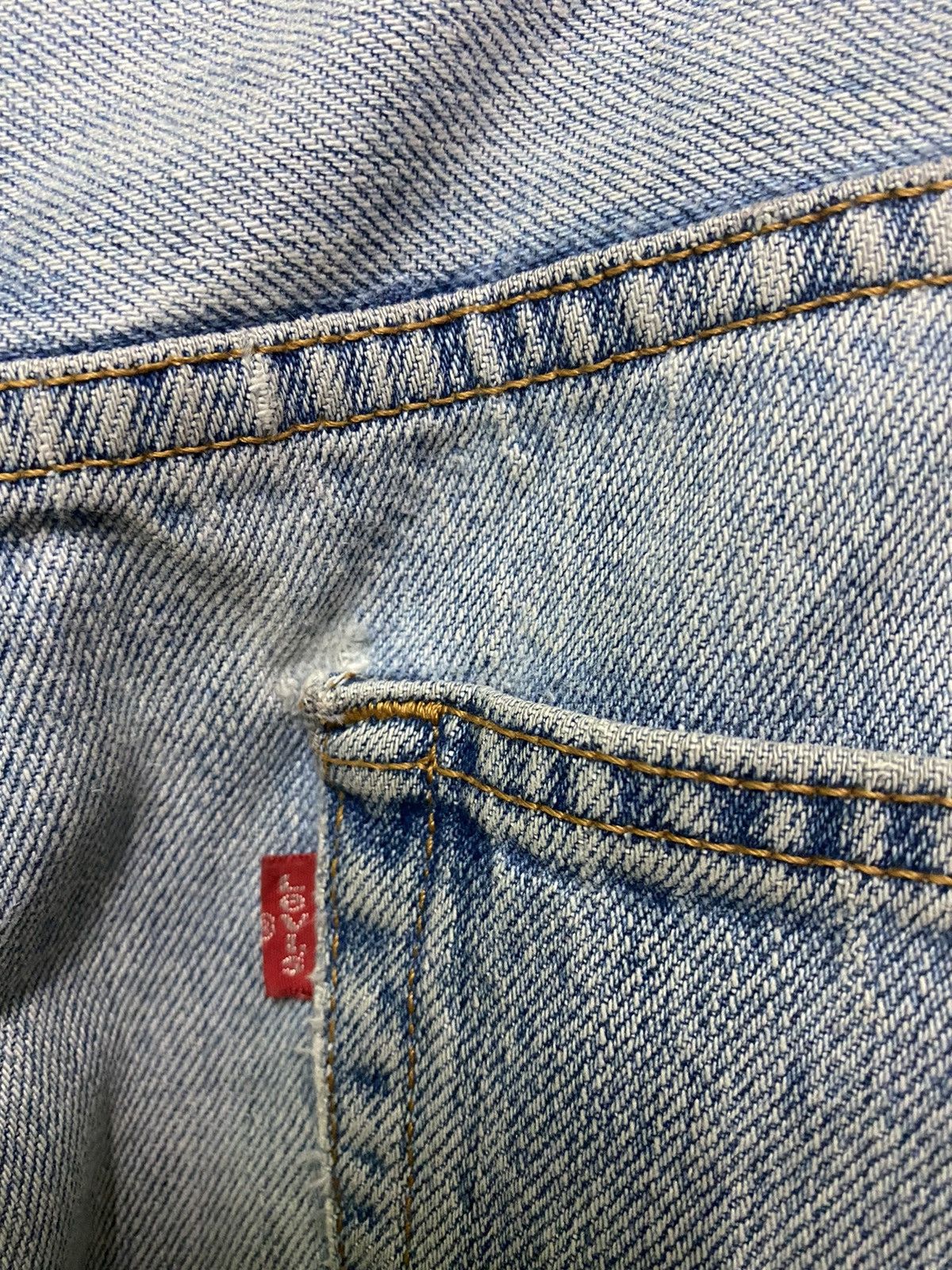 Levi's × Levi's Vintage Clothing × Vintage Vintage Levis 550 Light Wash Dirty Relaxed Fit Jeans-L24 Size US 34 / EU 50 - 10 Thumbnail