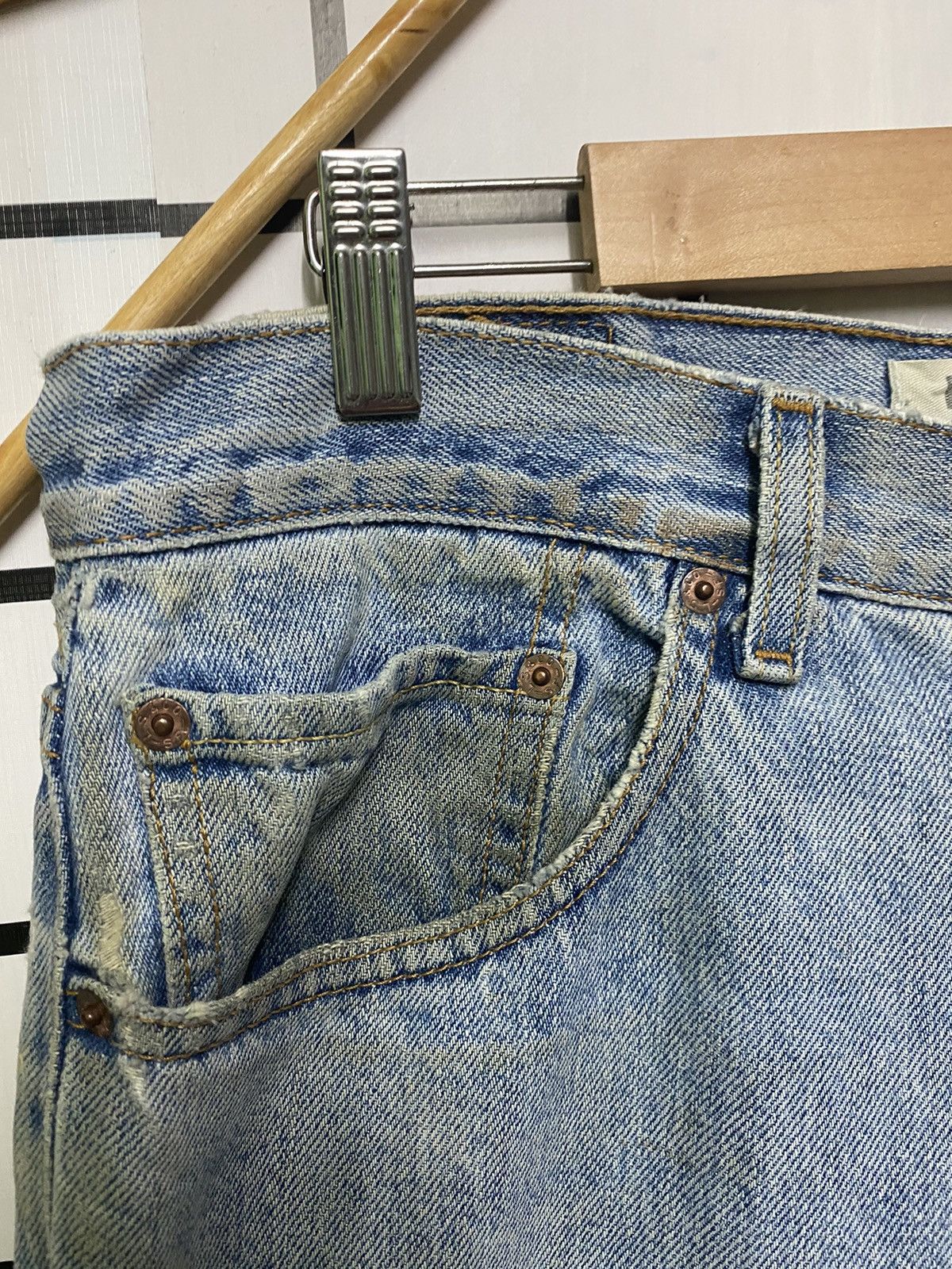 Levi's × Levi's Vintage Clothing × Vintage Vintage Levis 550 Light Wash Dirty Relaxed Fit Jeans-L24 Size US 34 / EU 50 - 8 Thumbnail