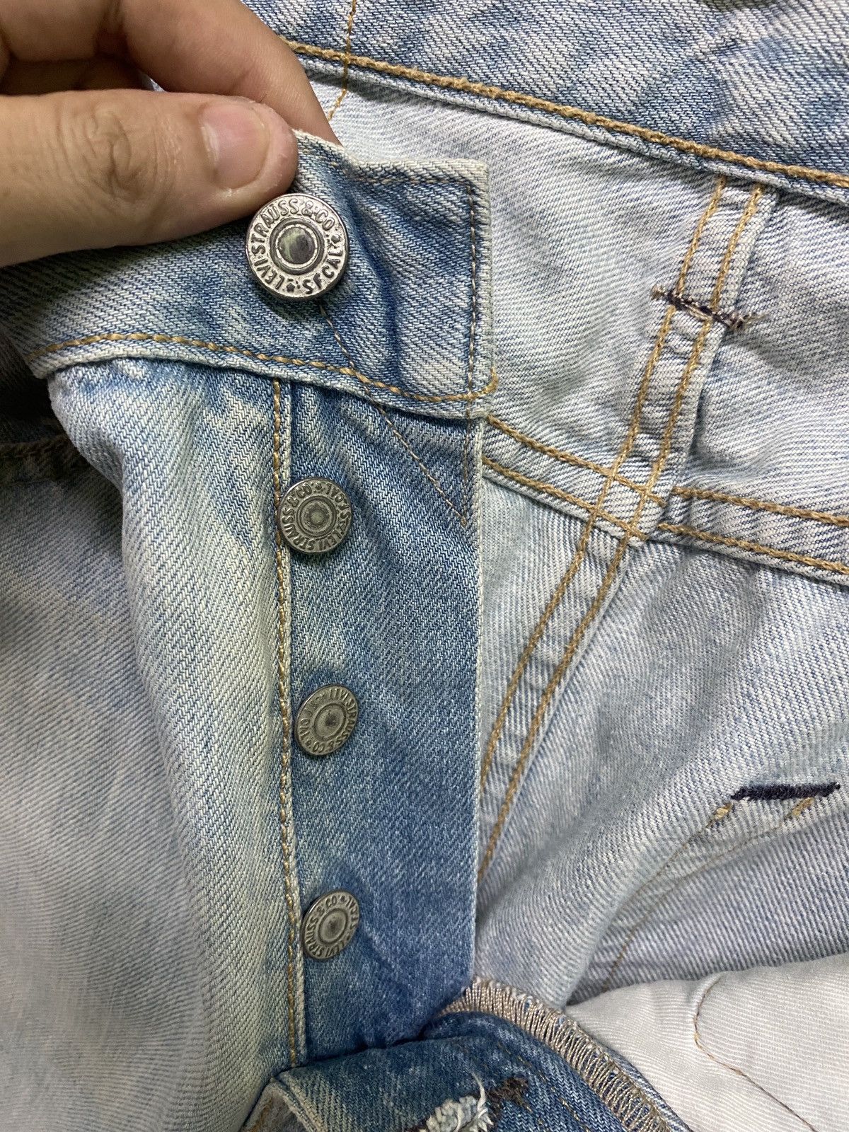 Levi's × Vintage Vintage LEVIS 501 Light Wash Denim -L59 Size US 30 / EU 46 - 20 Thumbnail
