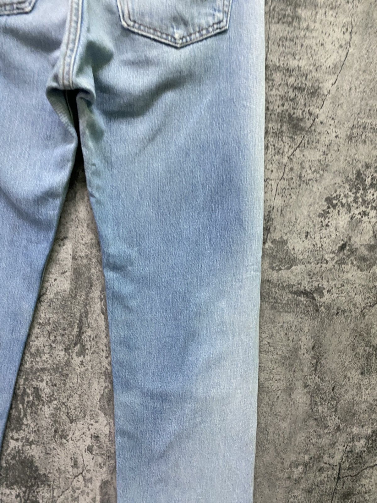 Levi's × Vintage Vintage LEVIS 501 Light Wash Distressed Denim -L65 Size US 28 / EU 44 - 17 Thumbnail