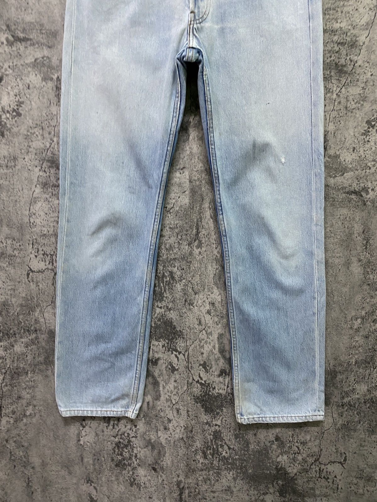 Levi's × Vintage Vintage LEVIS 501 Light Wash Distressed Denim -L65 Size US 28 / EU 44 - 10 Thumbnail