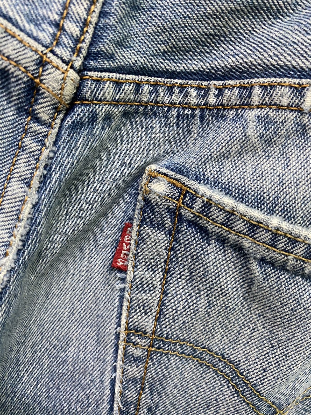 Levi's Vintage LEVIS 501 Stone Wash Distressed Denim - L 73 Size US 32 / EU 48 - 20 Thumbnail