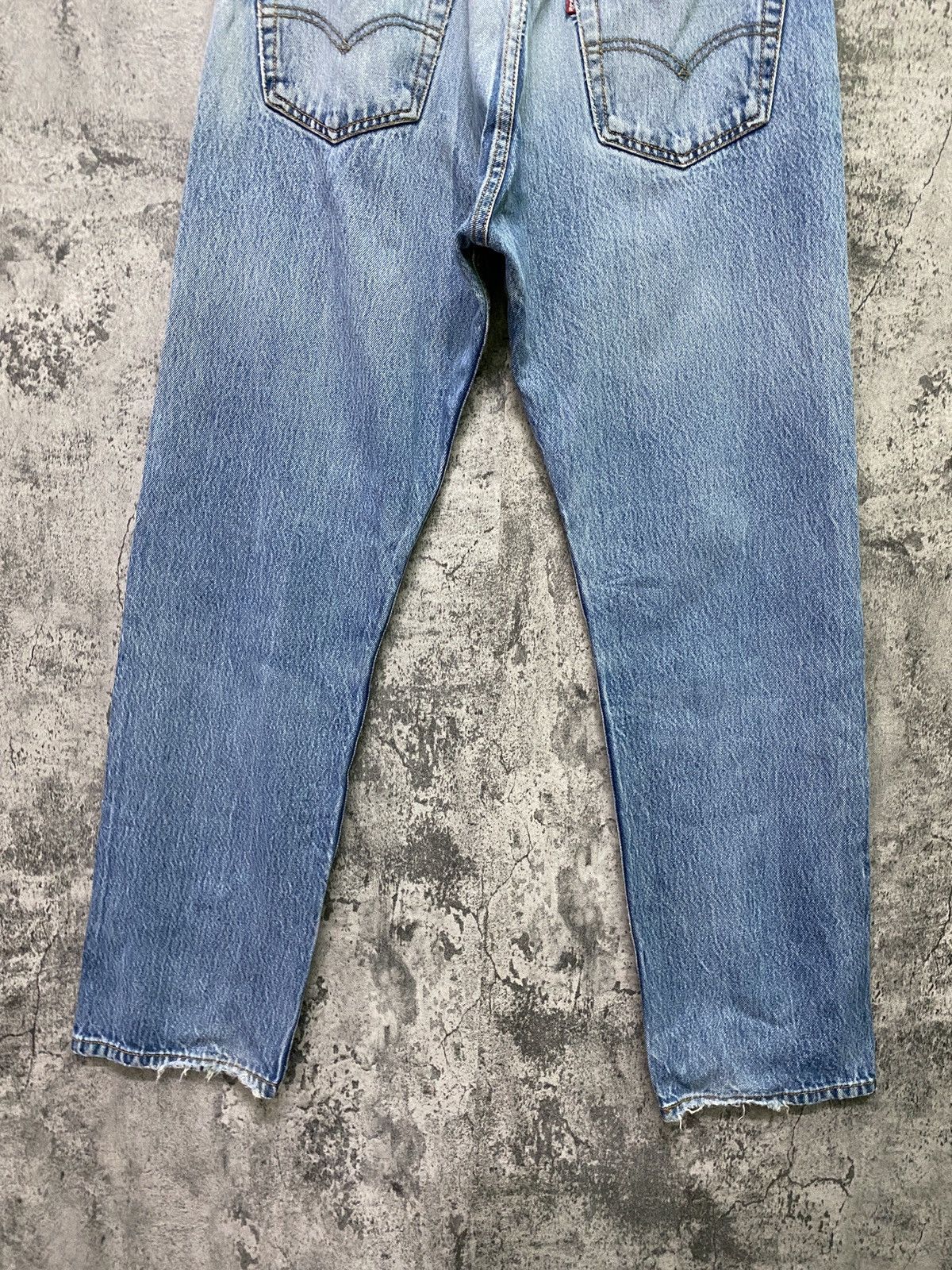 Levi's Vintage LEVIS 501 Stone Wash Distressed Denim - L 73 Size US 32 / EU 48 - 18 Thumbnail