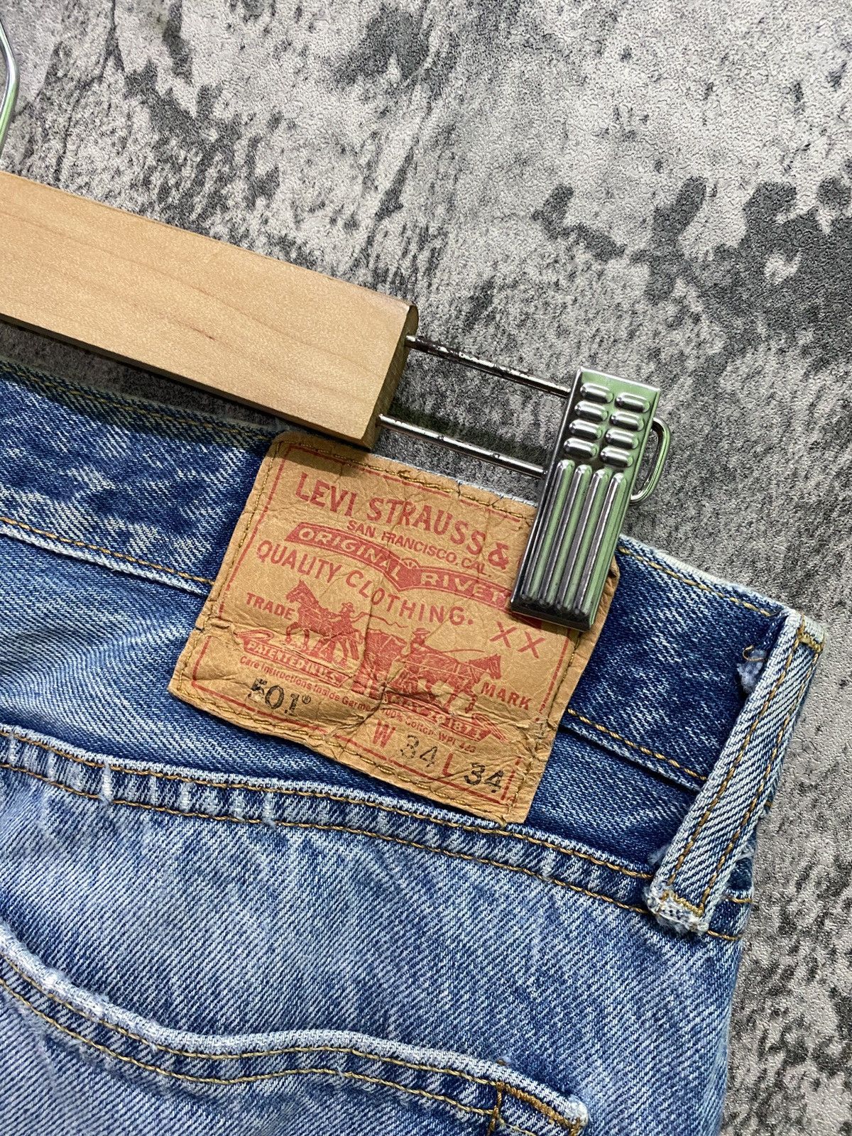 Levi's Vintage LEVIS 501 Stone Wash Distressed Denim - L 73 Size US 32 / EU 48 - 19 Thumbnail
