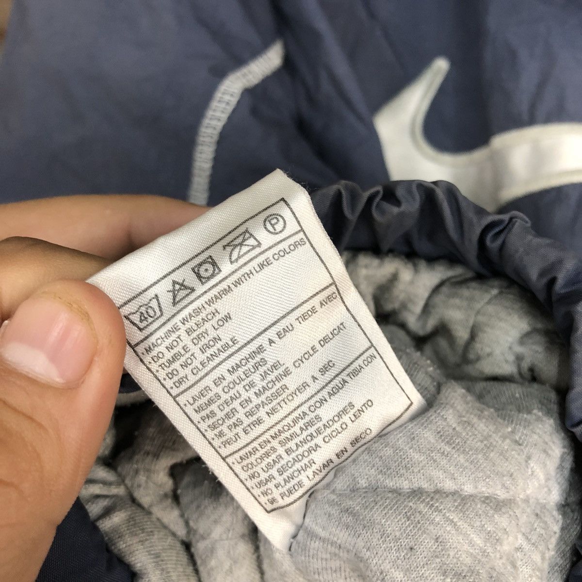 Vintage Nike faded Blue Light Jacket hoodie vintage #3182 Size US XL / EU 56 / 4 - 4 Thumbnail