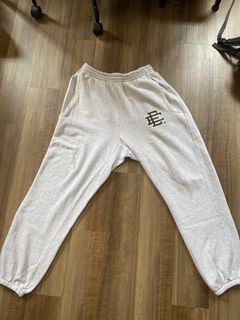 New York Eric Emanuel Sweatpants (fits medium baggy) - Depop