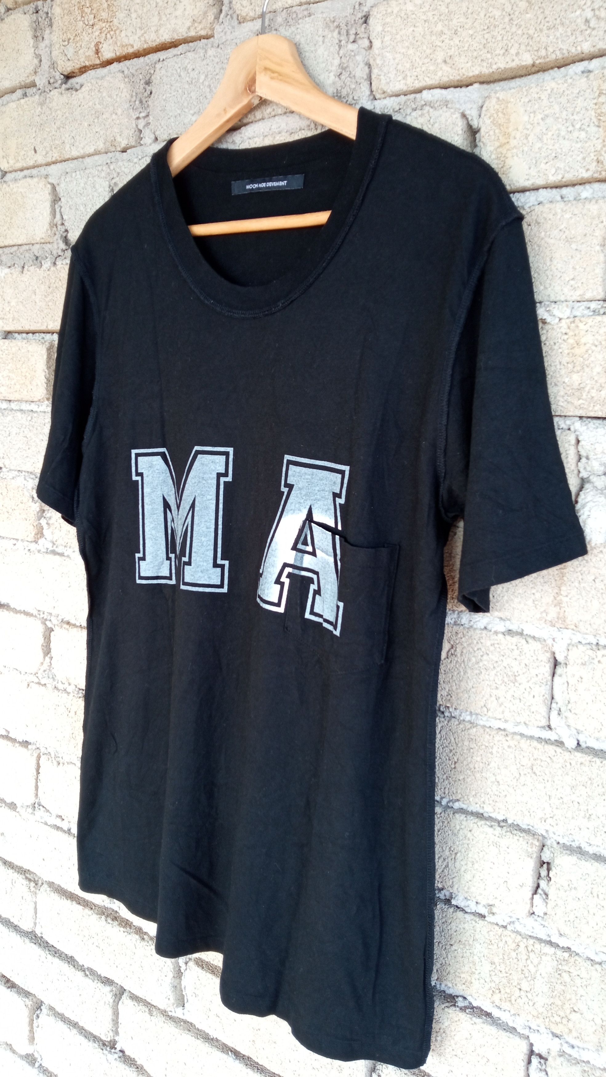 Japanese Brand × Vintage 🔥🔥MAD Moon Age Devilment Spellout T-Shirt Size US S / EU 44-46 / 1 - 6 Thumbnail