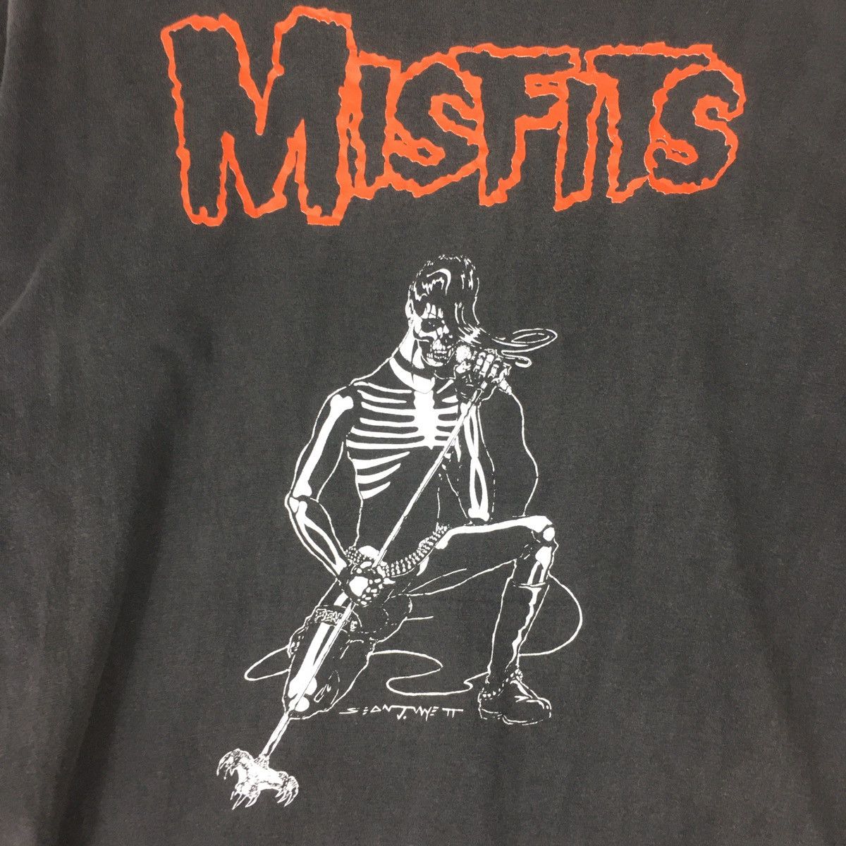Band Tees × Misfits × Vintage Rare vintage Misfits band skeleton skull Size US L / EU 52-54 / 3 - 5 Thumbnail