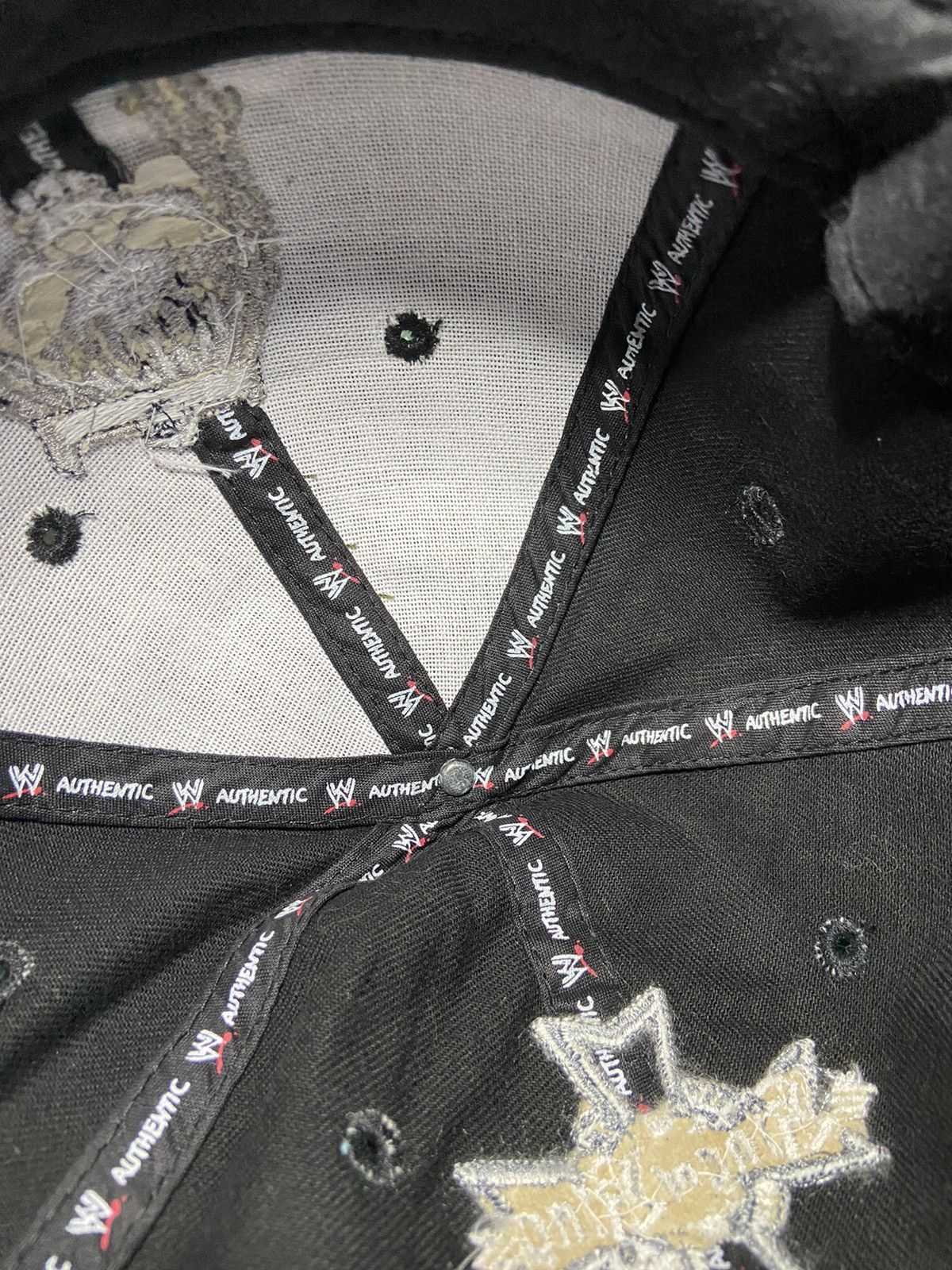 WWE WWE TRIPLE H AUTHENTIC 2006 BLACK CAP HAT Size ONE SIZE - 7 Thumbnail