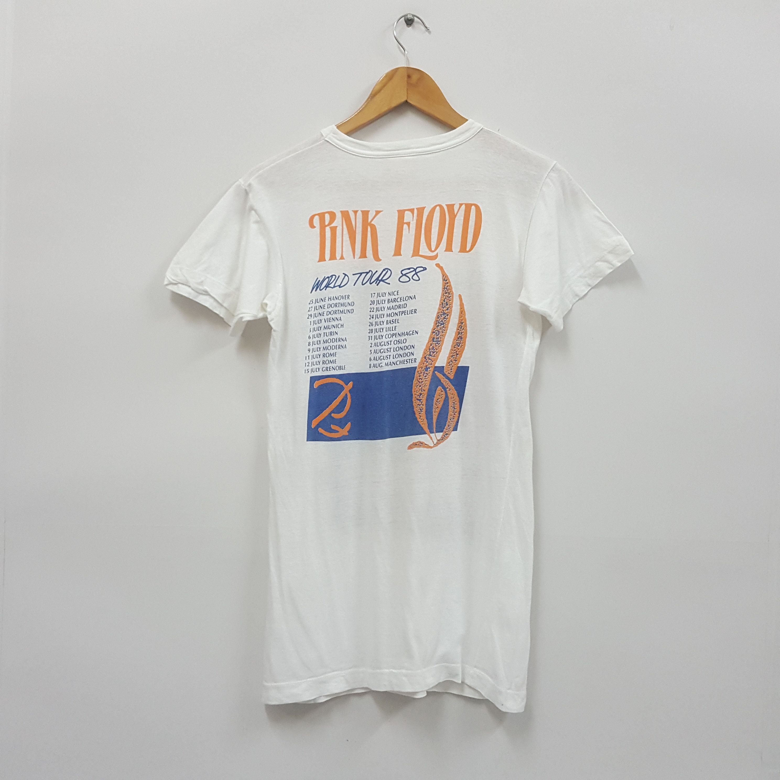 Band Tees × Vintage Vintage 80's PINK FLOYD English rock band tour 88 t-shirt Size US S / EU 44-46 / 1 - 3 Thumbnail