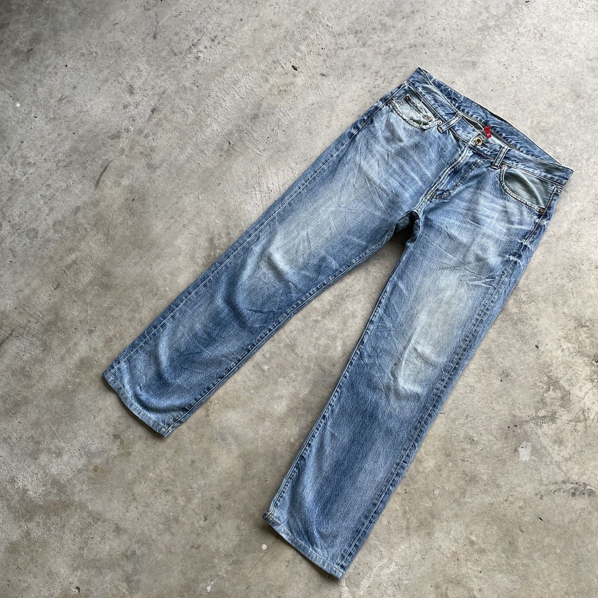 Japanese Brand × Vintage Vintage Japanese Brand Faded Denim Jeans Pants W34x30 Size US 34 / EU 50 - 2 Thumbnail