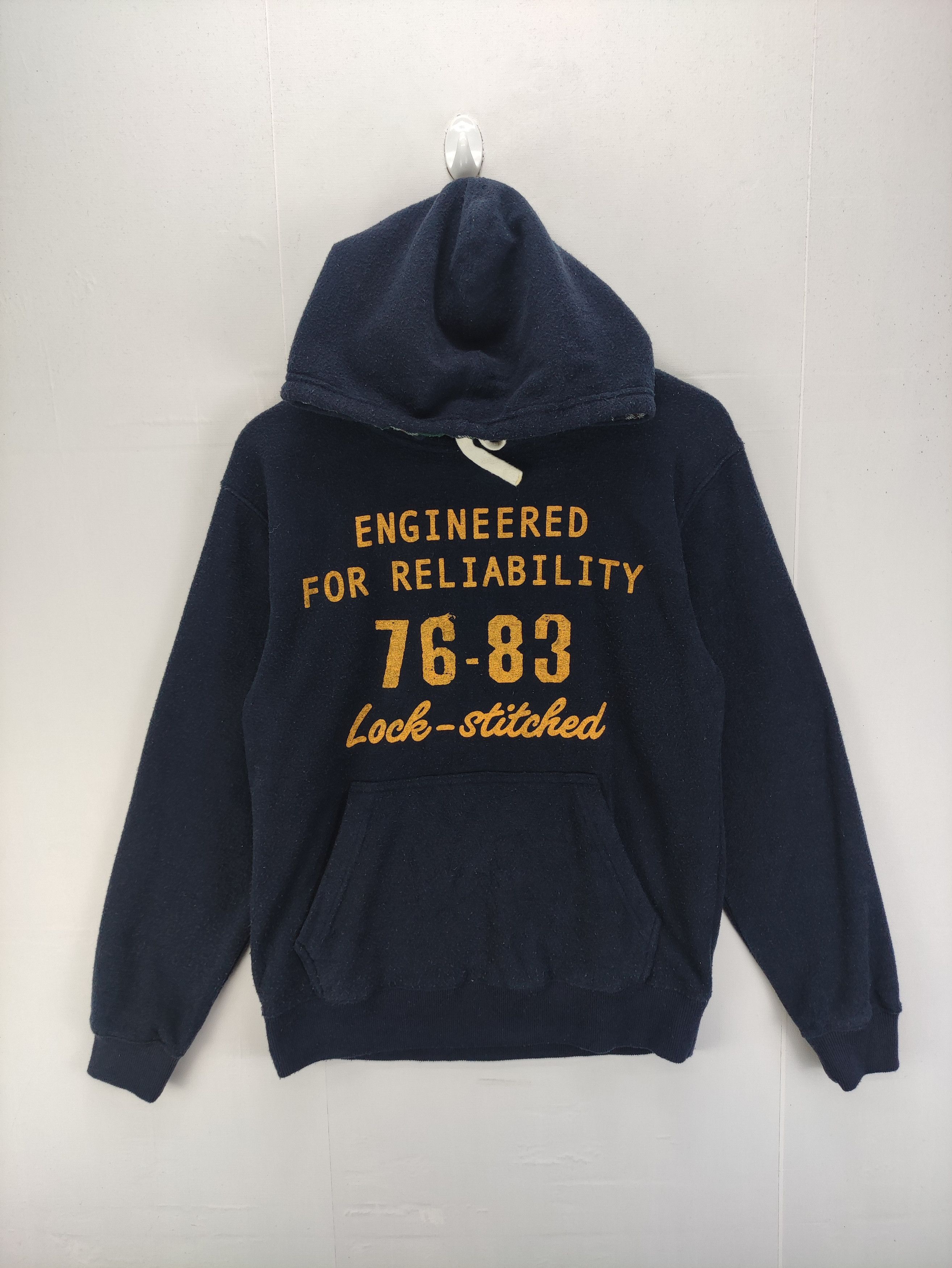 Japanese Brand Vintage Sweater Pullover Hoodie Engineered for Reliability Size US S / EU 44-46 / 1 - 1 Thumbnail