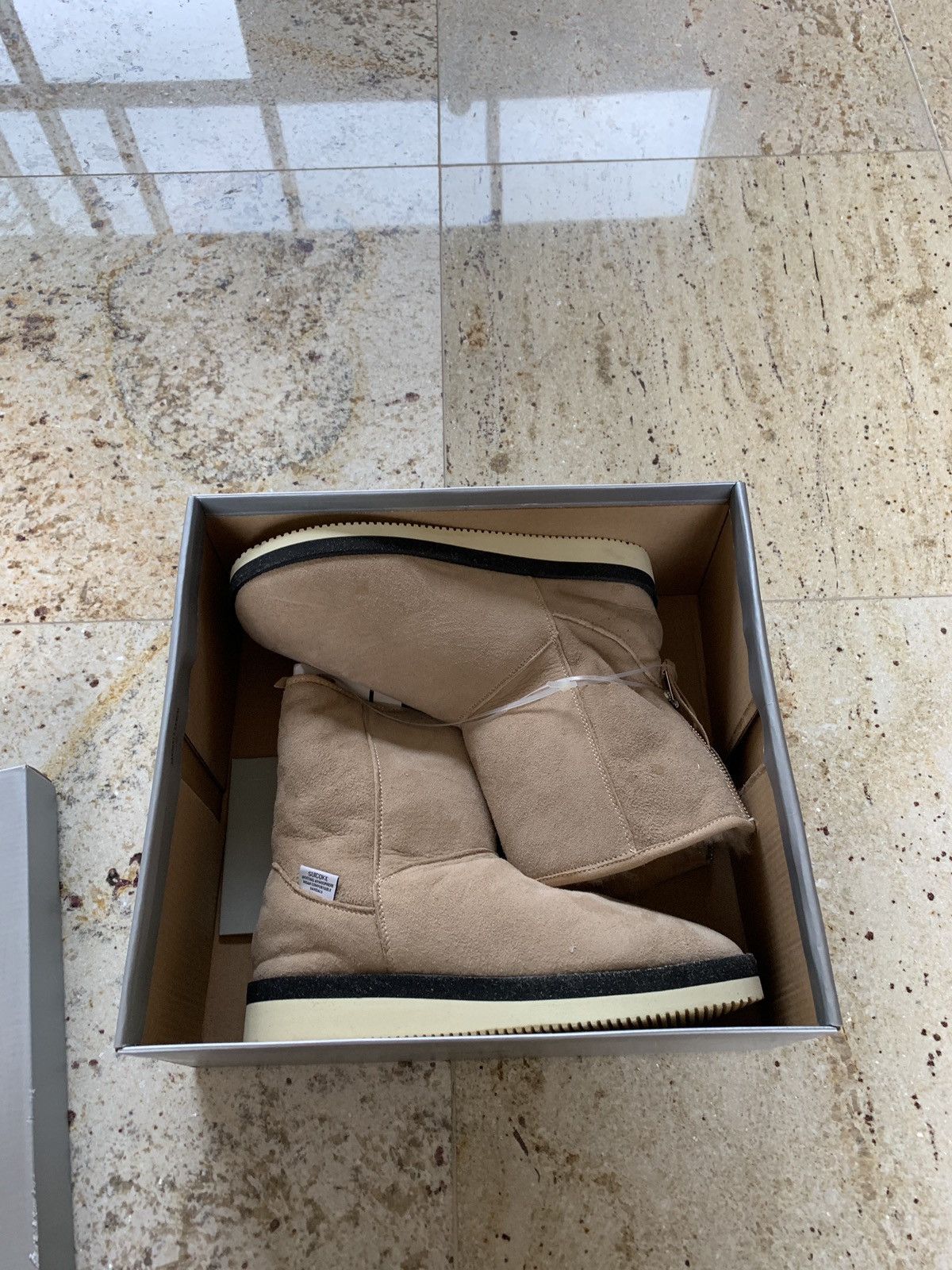Suicoke Shearling Interior Ugg Boots Size US 7 / EU 40 - 1 Thumbnail