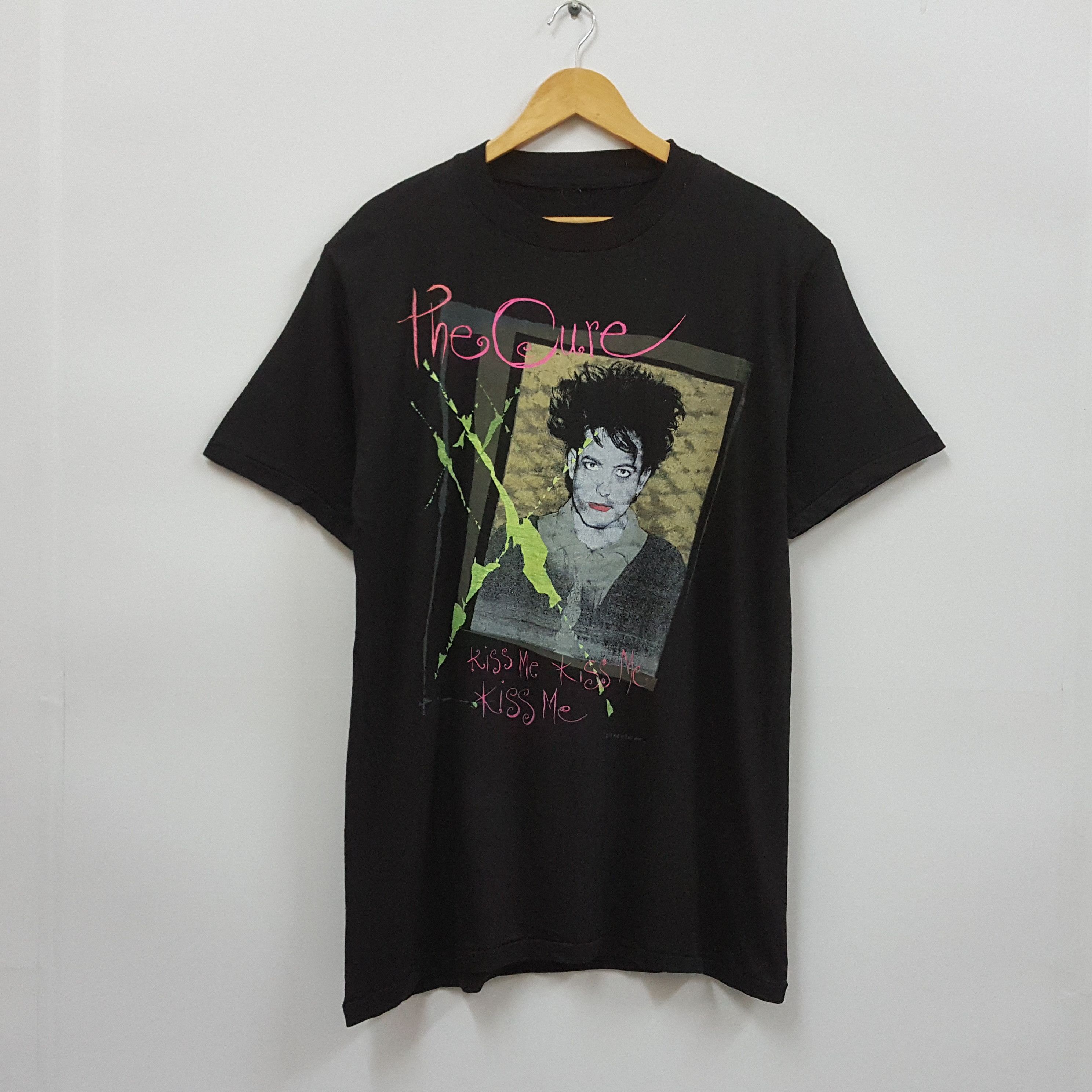 Band Tees × The Cure × Vintage 90's The Cure Kiss Me Robert Smith