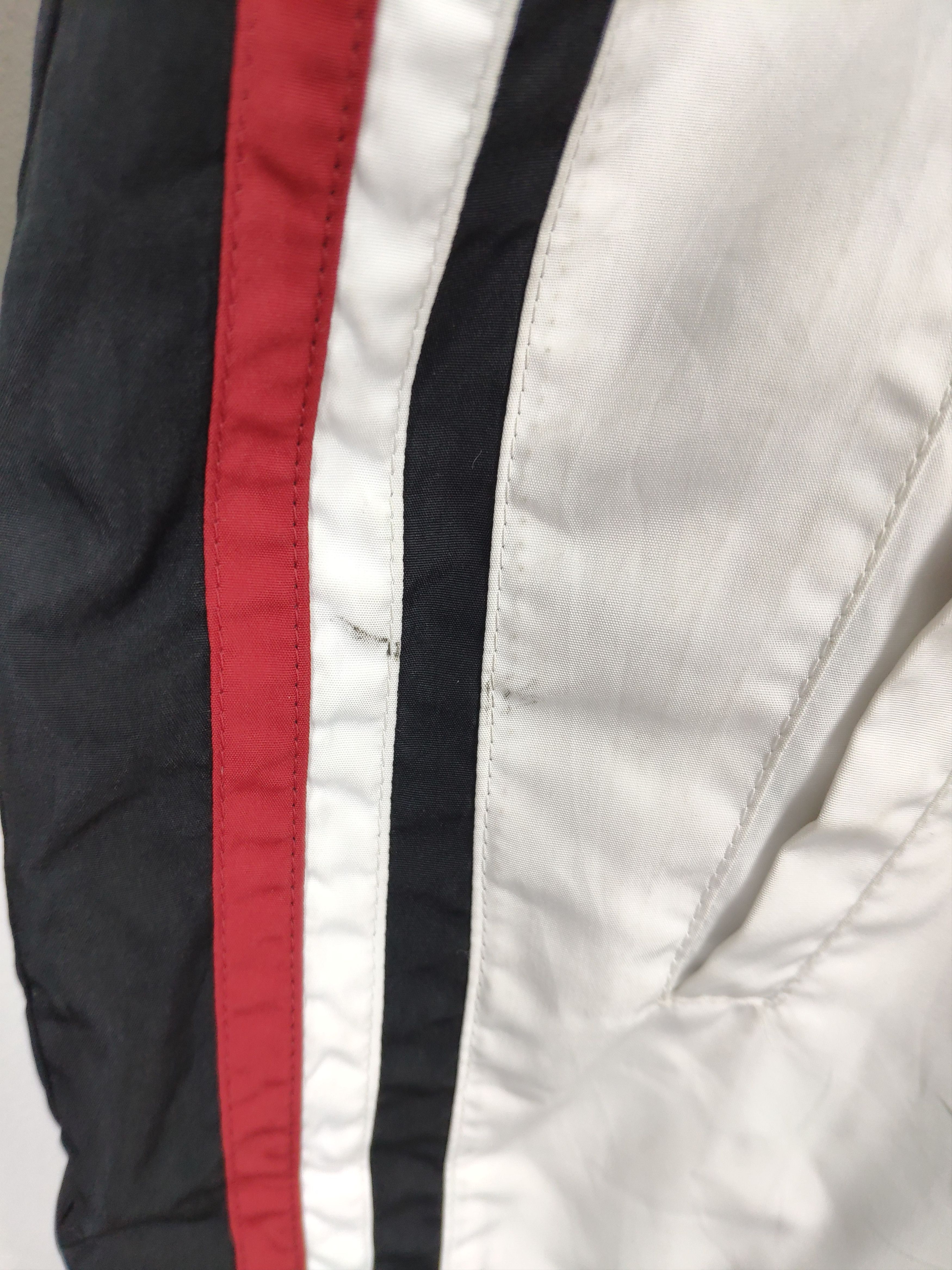 Asics × Japanese Brand × Vintage Vintage Asics Jacket Tsuchiya Size US L / EU 52-54 / 3 - 8 Thumbnail