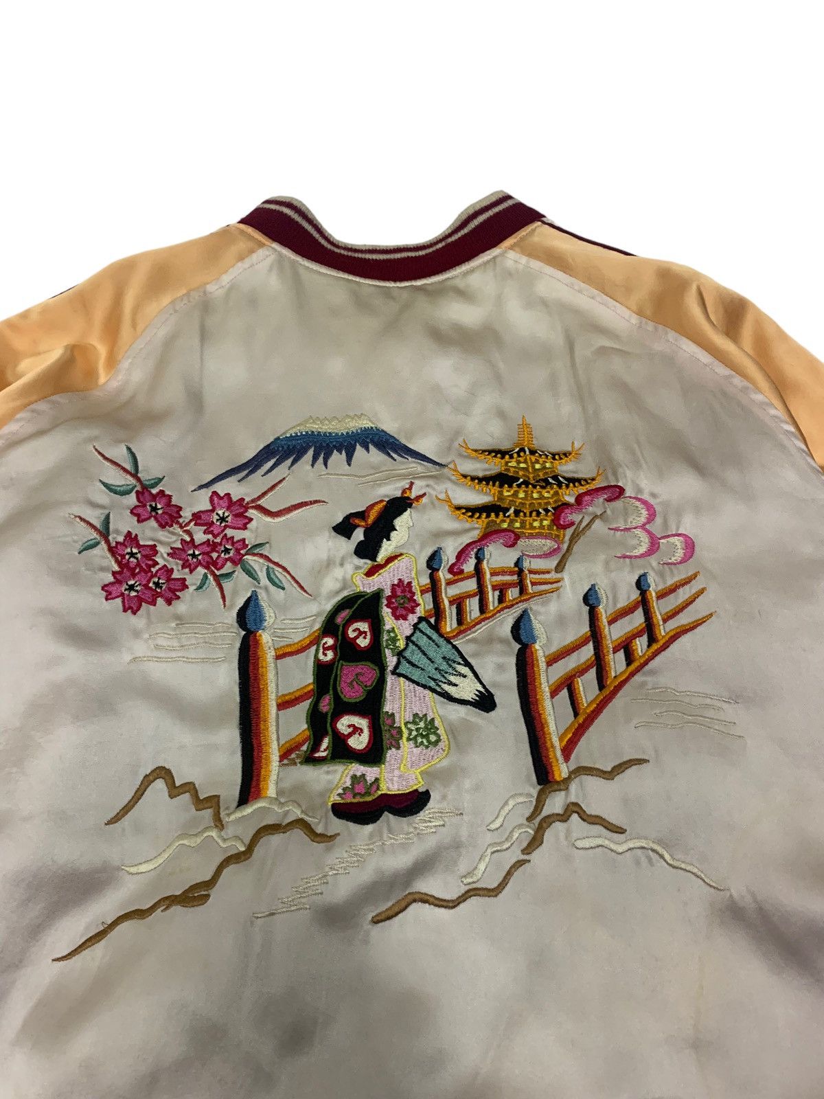 Japanese Brand 🔥SILK SUKAJAN JACKETS REVERSIBLE GEISHA EMBROIDERY Size US L / EU 52-54 / 3 - 11 Thumbnail