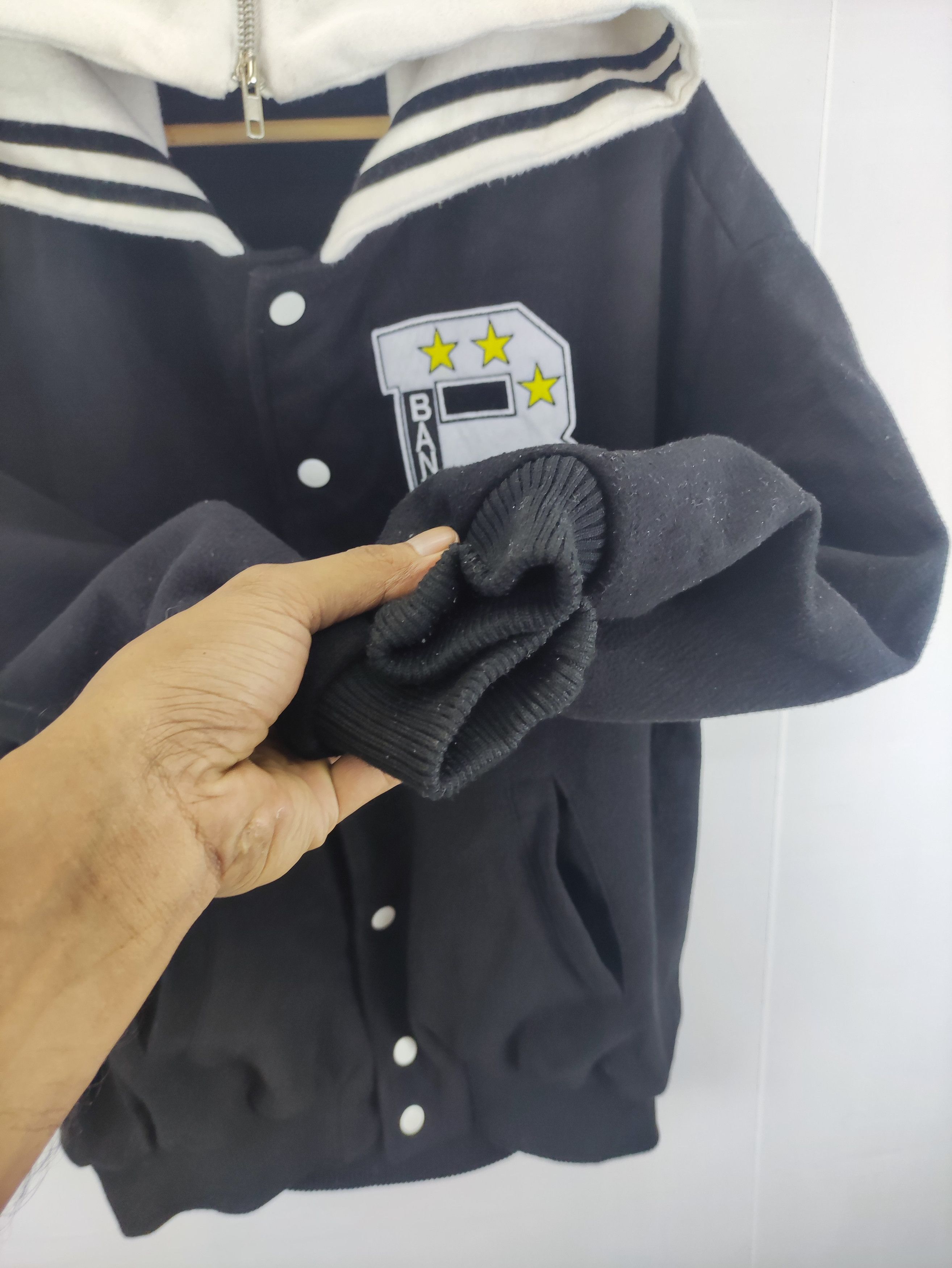 Vintage Vintage Migician Varsity Bulldog Jacket Fleece Snap Button Size US L / EU 52-54 / 3 - 4 Thumbnail