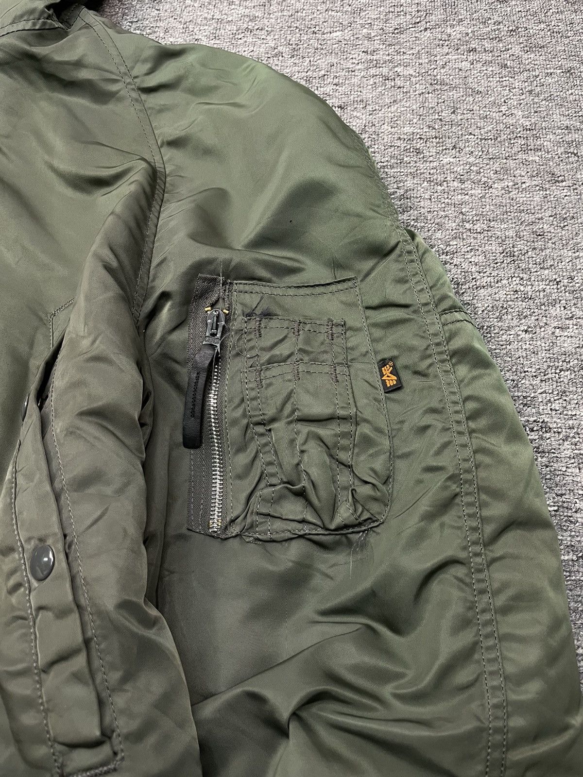 Alpha Industries Vintage 80s Alpha Industries Bomber Fur Flight Jacket Size US L / EU 52-54 / 3 - 10 Thumbnail
