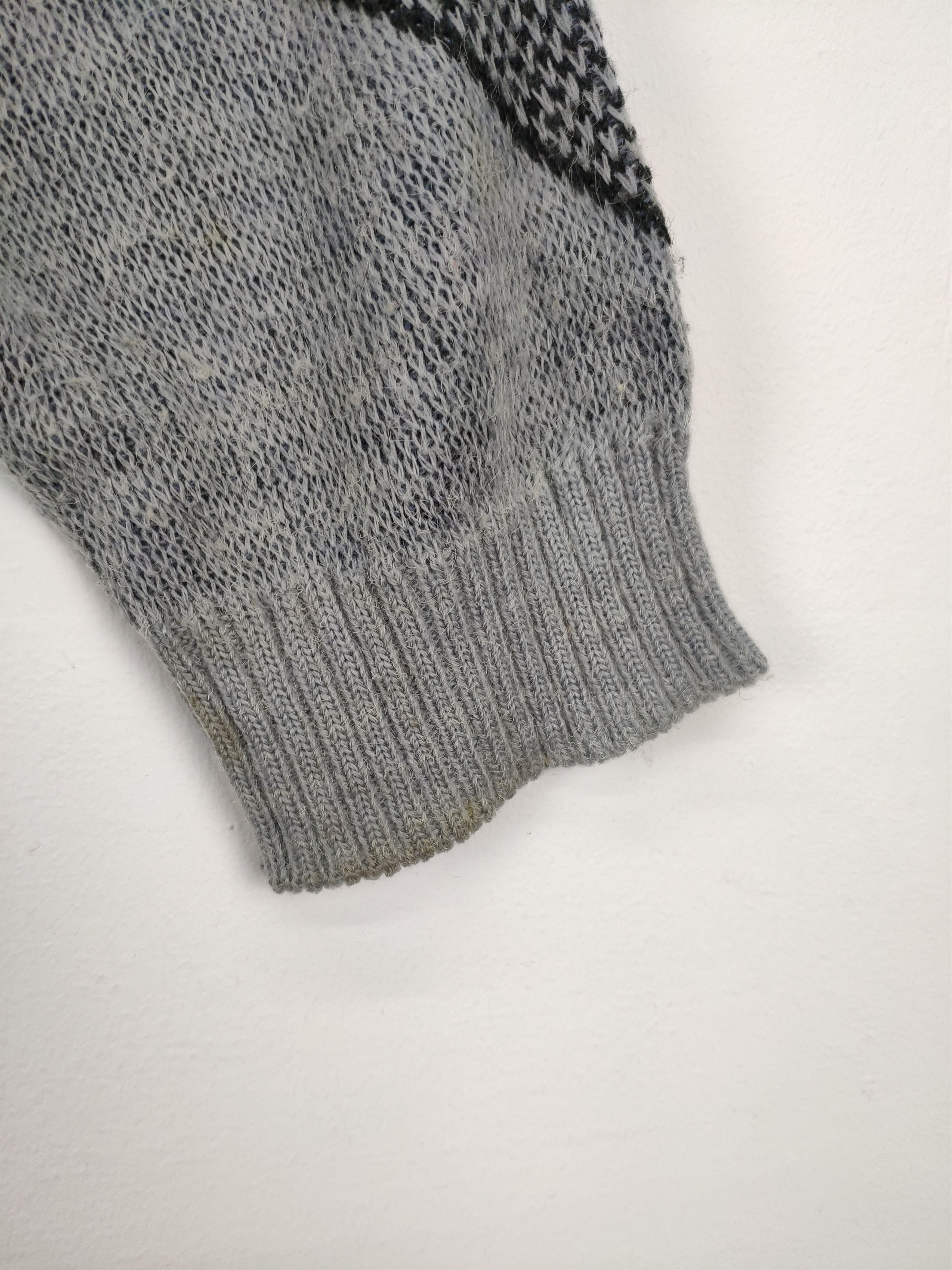 Aran Isles Knitwear × Japanese Brand × Vintage Vintage Wool Knit Sweater Abstract Motif Size US S / EU 44-46 / 1 - 13 Thumbnail