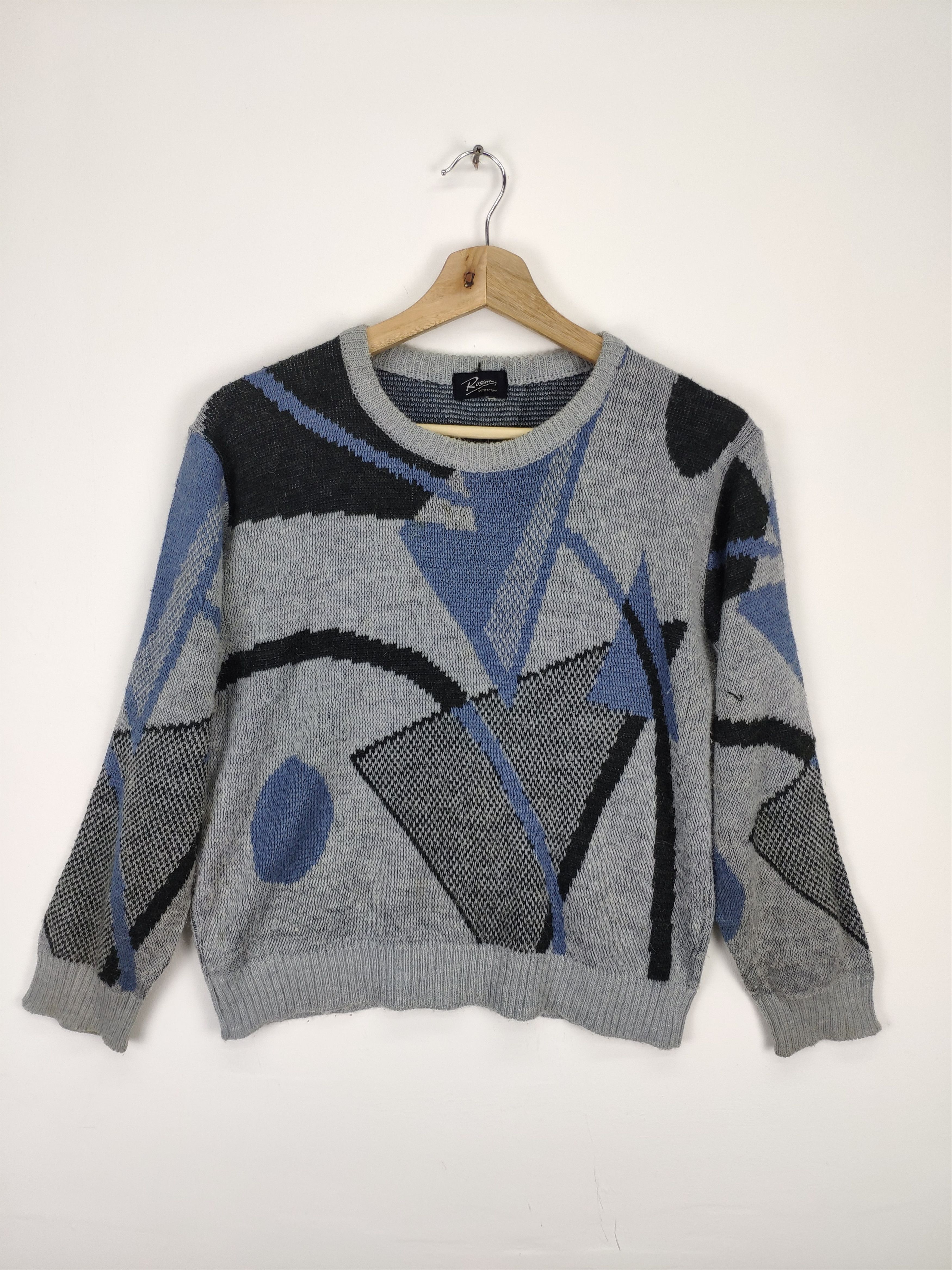 Aran Isles Knitwear × Japanese Brand × Vintage Vintage Wool Knit Sweater Abstract Motif Size US S / EU 44-46 / 1 - 1 Thumbnail